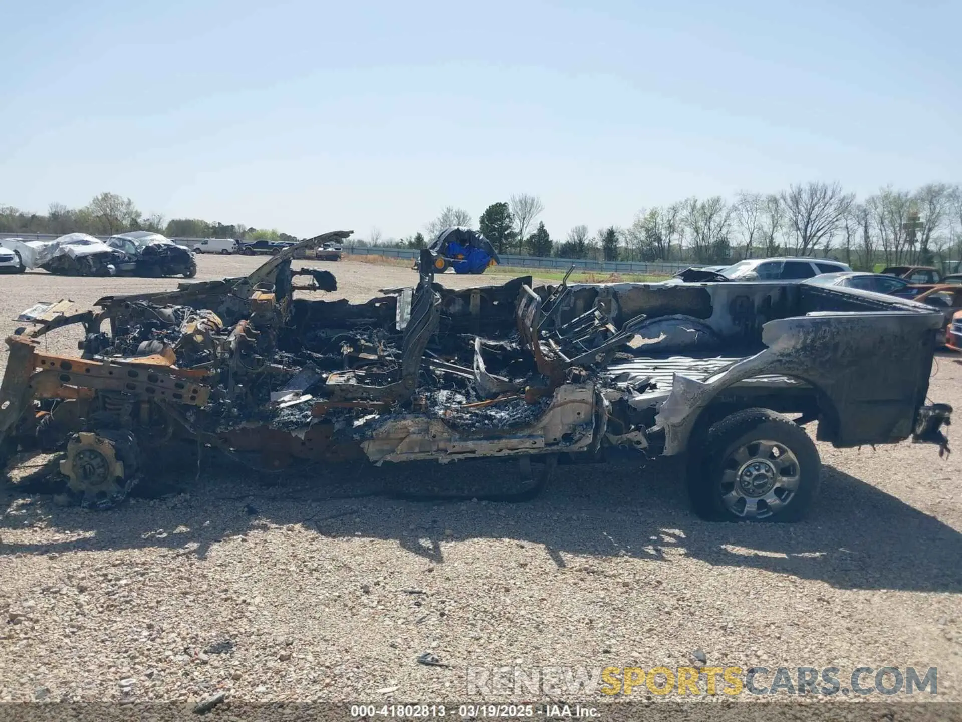 15 Photograph of a damaged car 1FT8W2BT6PEC85000 FORD F-250 2023
