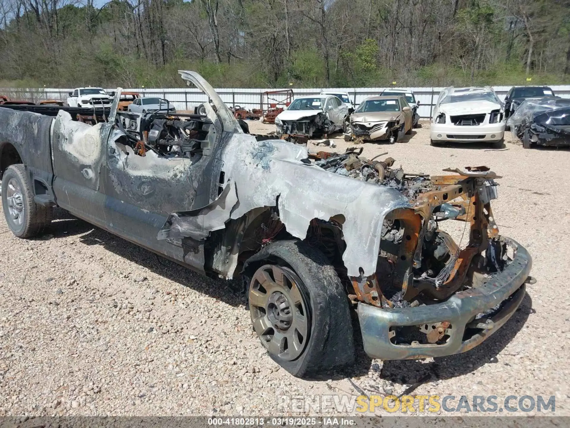2 Photograph of a damaged car 1FT8W2BT6PEC85000 FORD F-250 2023