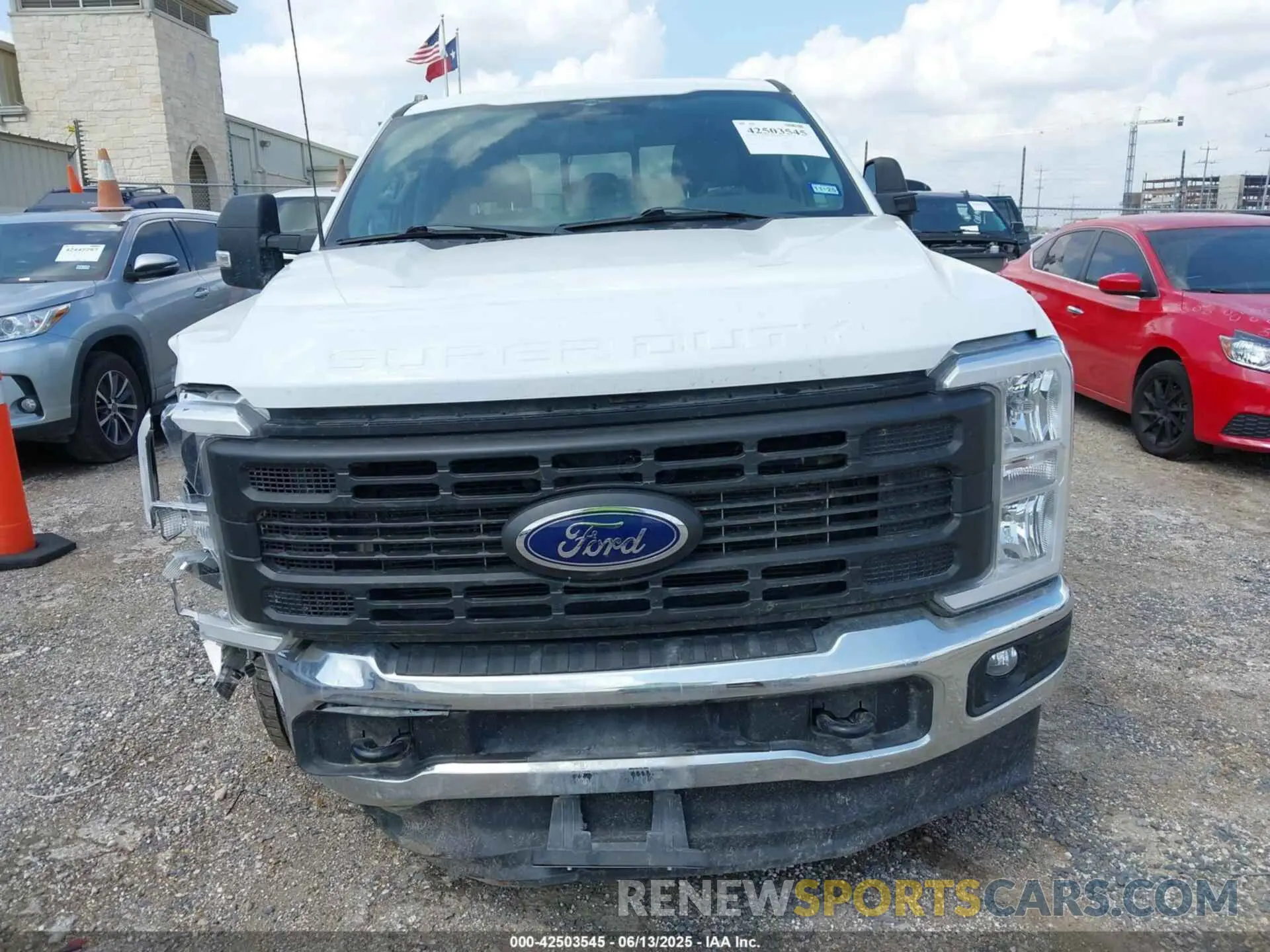 12 Photograph of a damaged car 1FT8W2BT7PEE23014 FORD F-250 2023