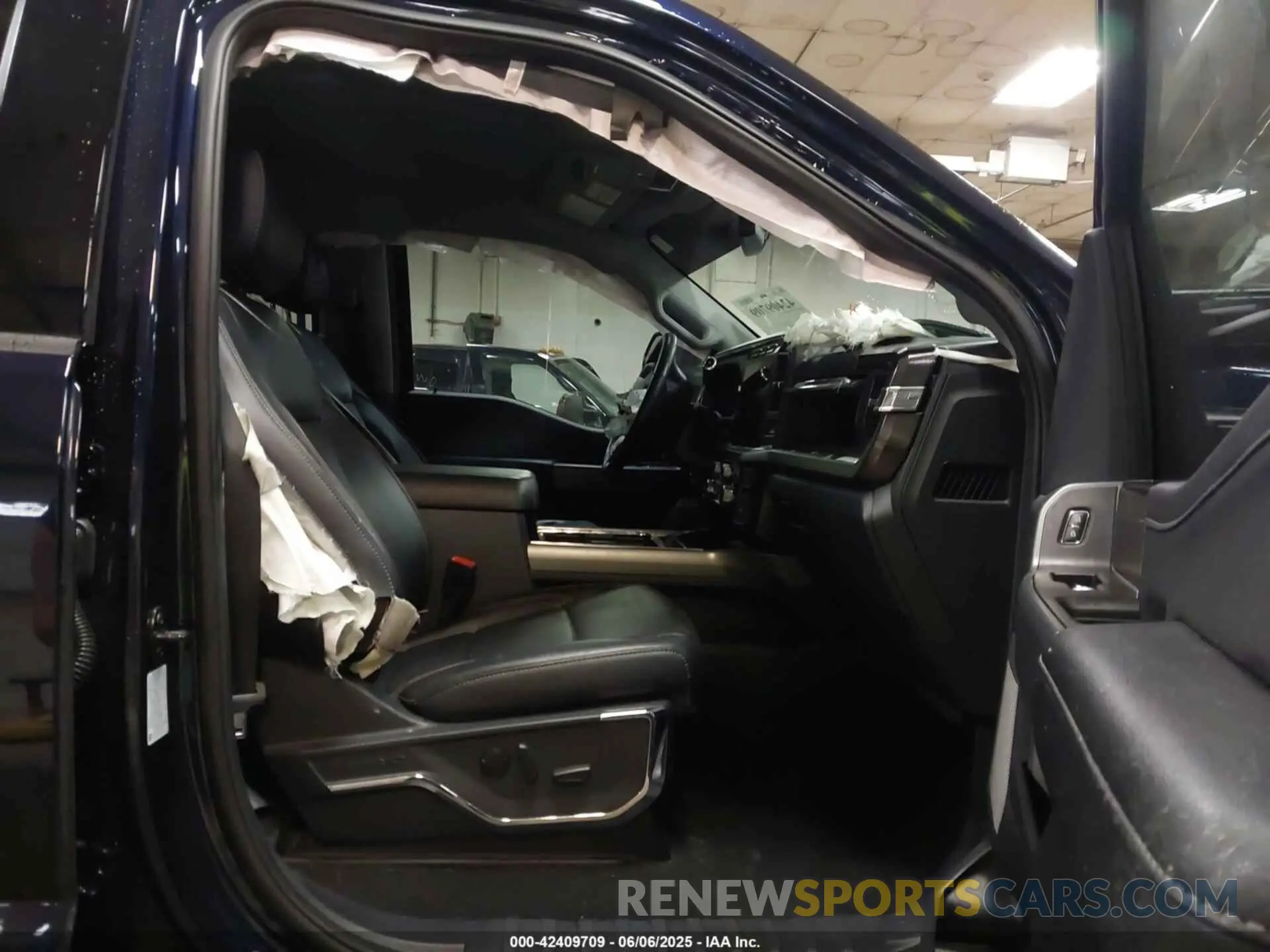 7 Photograph of a damaged car 1FT8W2BT9PED33752 FORD F-250 2023