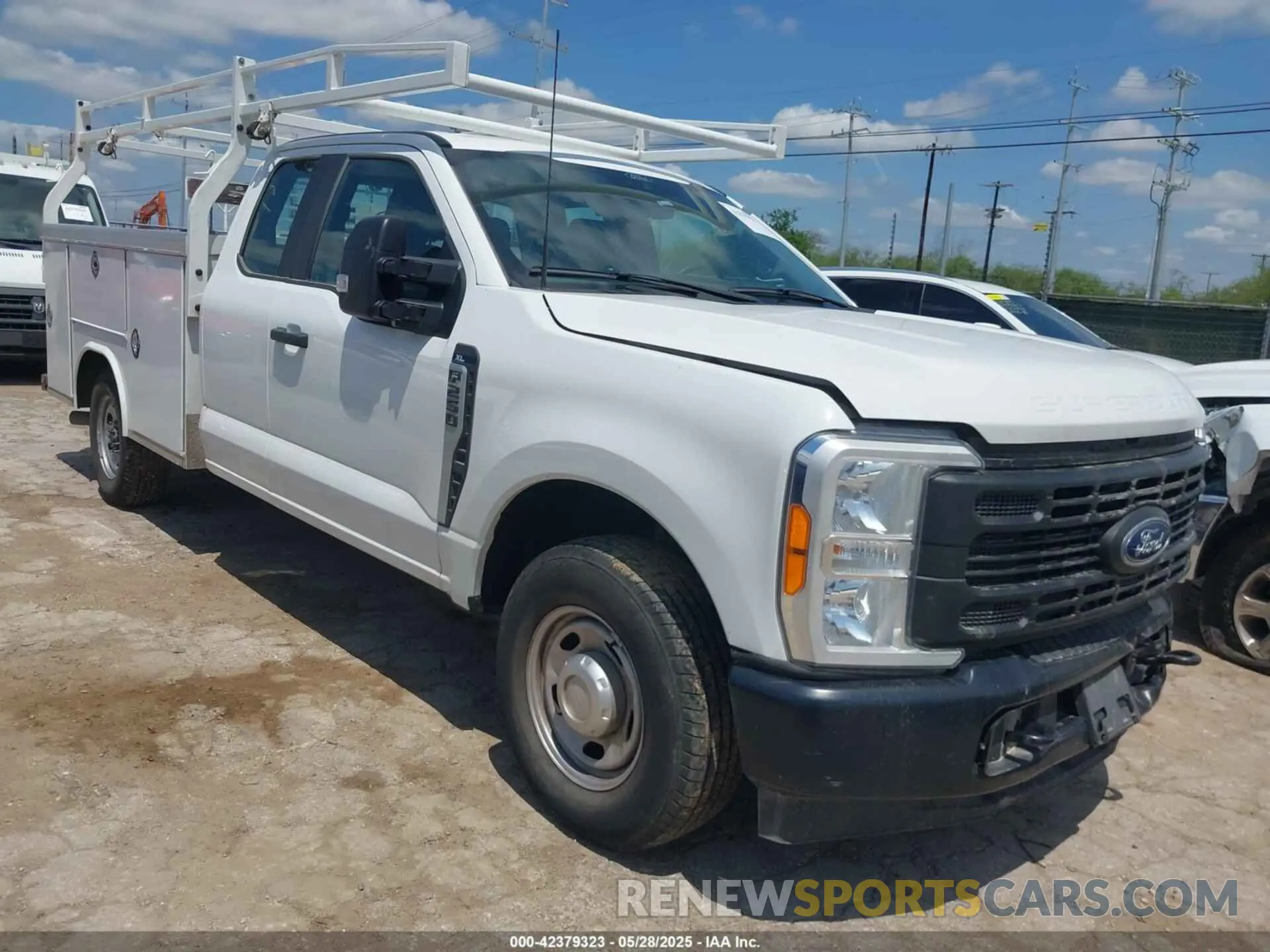 1 Photograph of a damaged car 1FT8X2AA4PED51153 FORD F-250 2023