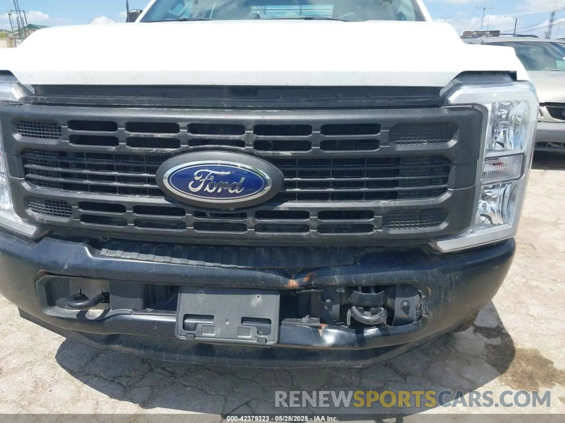 11 Photograph of a damaged car 1FT8X2AA4PED51153 FORD F-250 2023