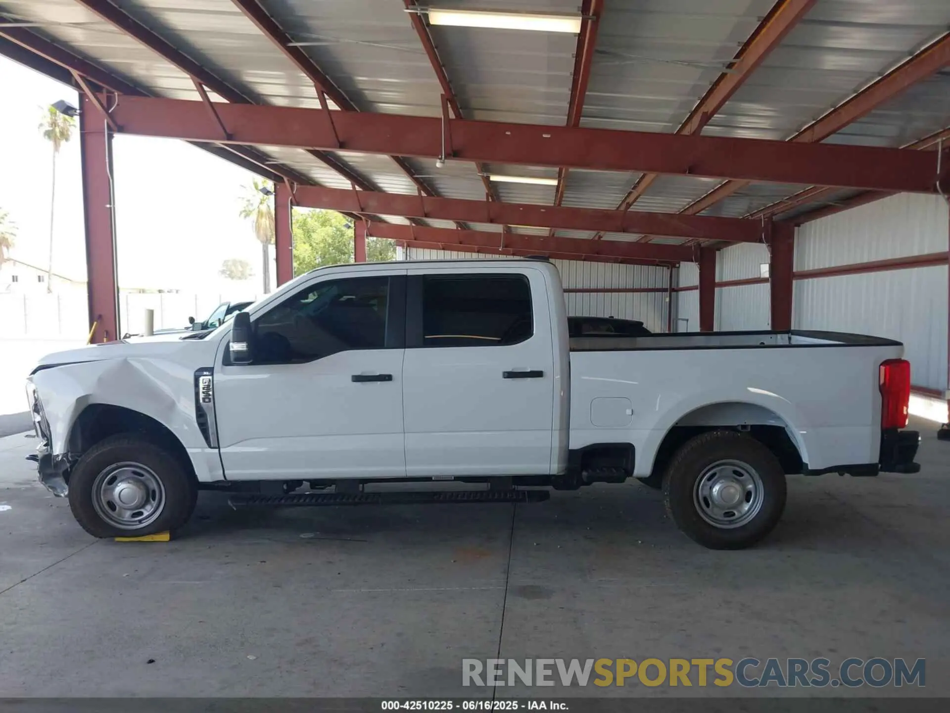 14 Photograph of a damaged car 1FT7W2AA4REF90588 FORD F-250 2024
