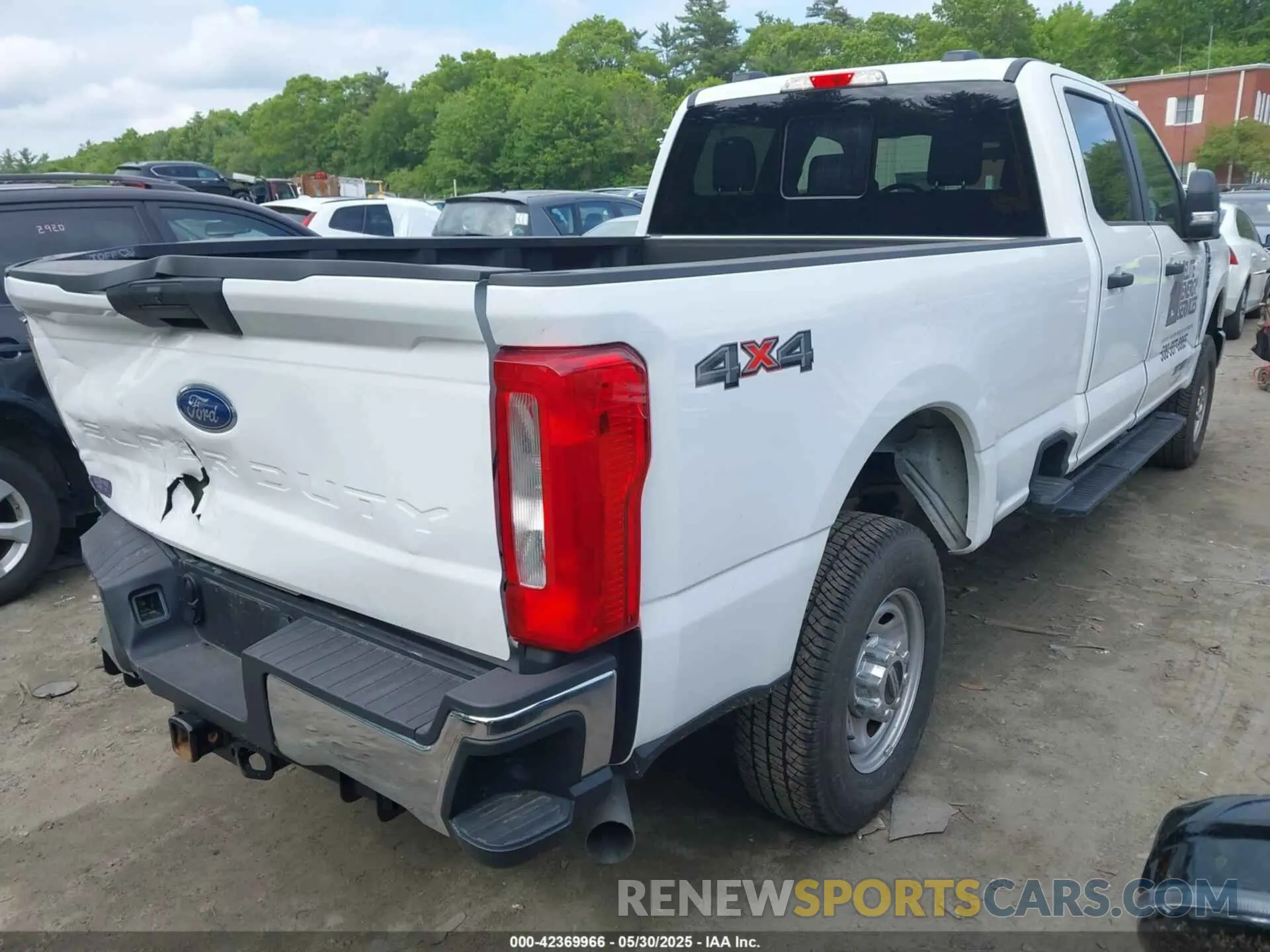 4 Photograph of a damaged car 1FT7W2BA0REE47748 FORD F-250 2024