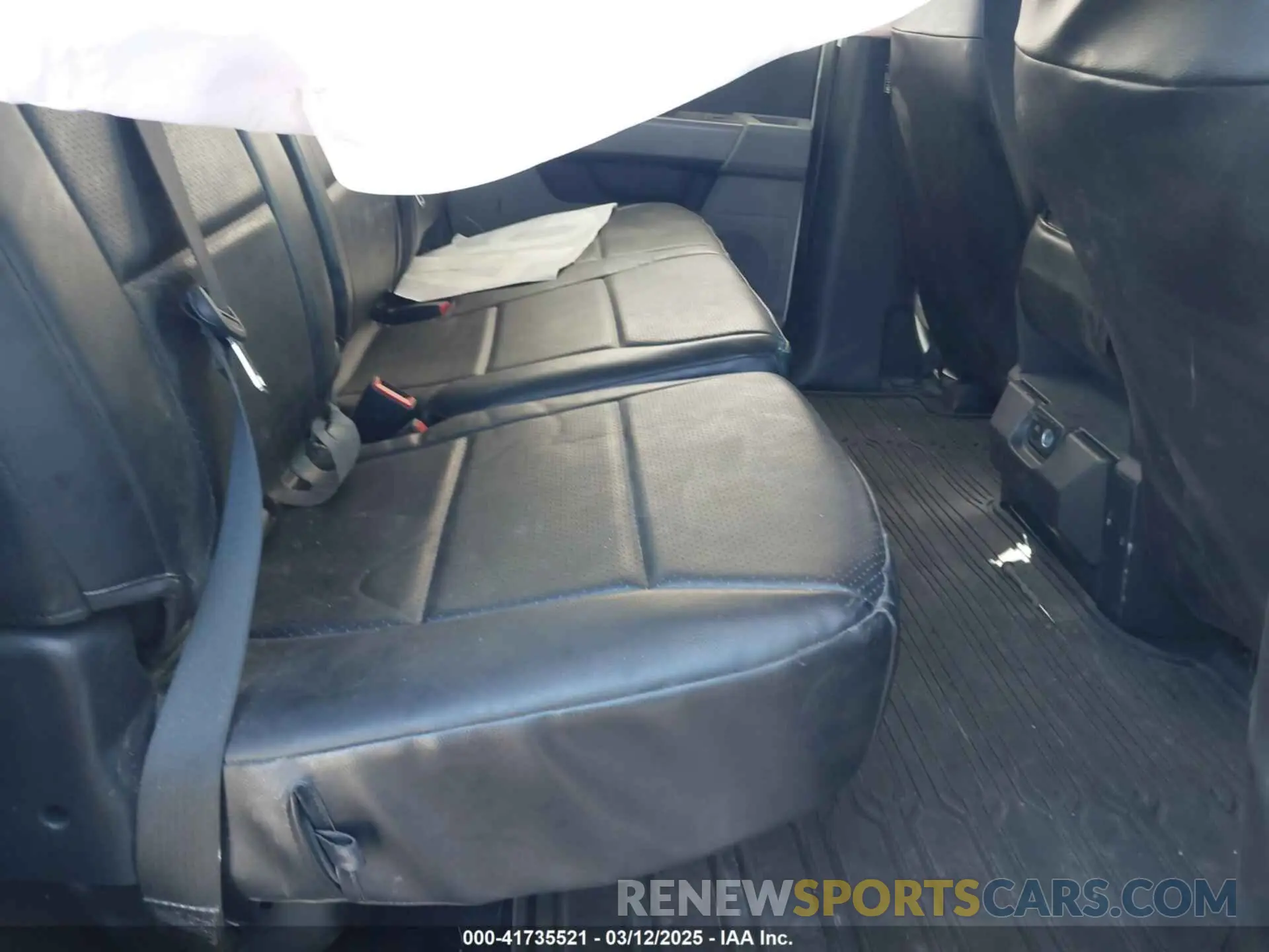 8 Photograph of a damaged car 1FT7W2BN0REC59699 FORD F-250 2024
