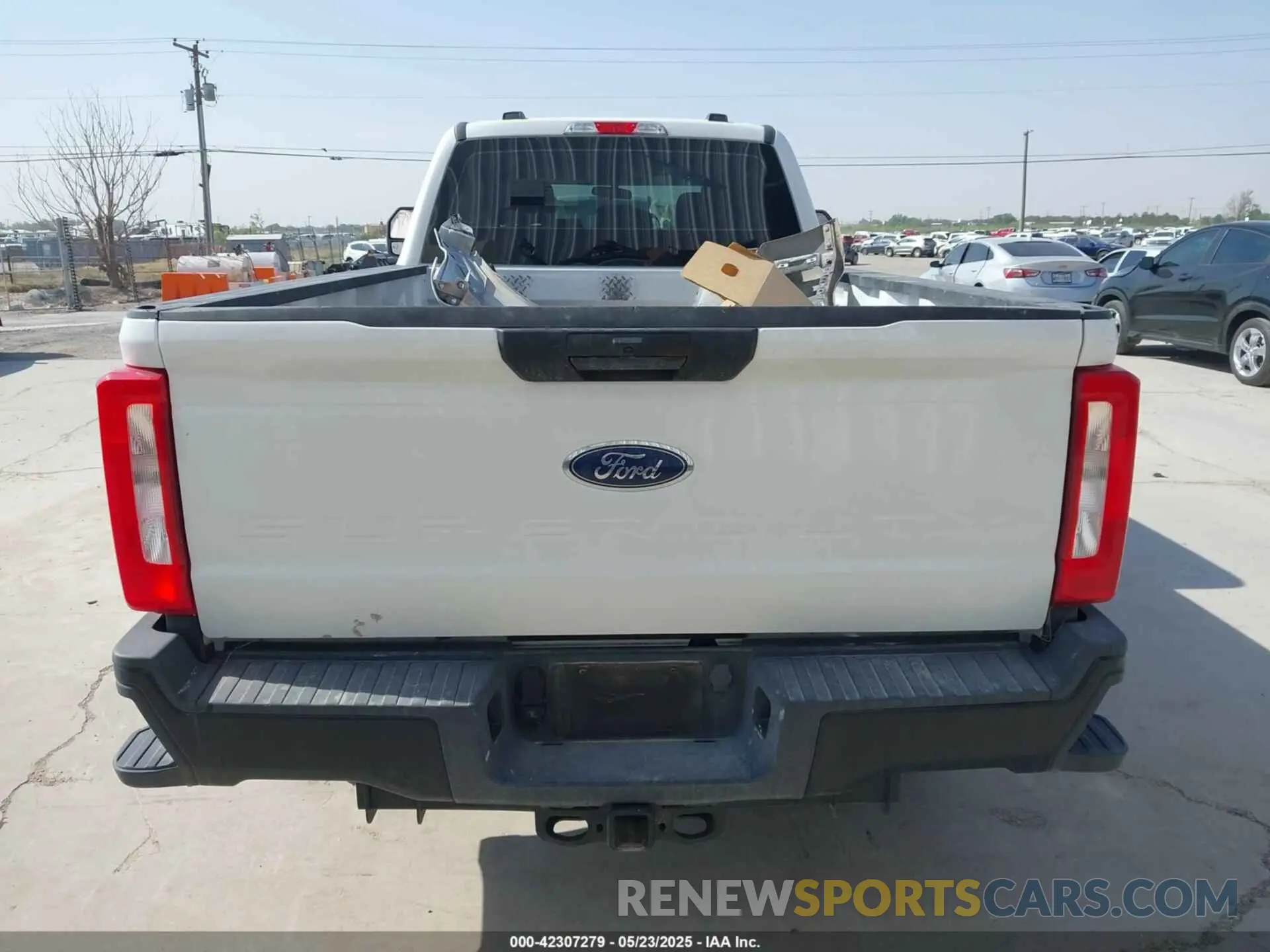16 Photograph of a damaged car 1FT7W2BT2REE29043 FORD F-250 2024