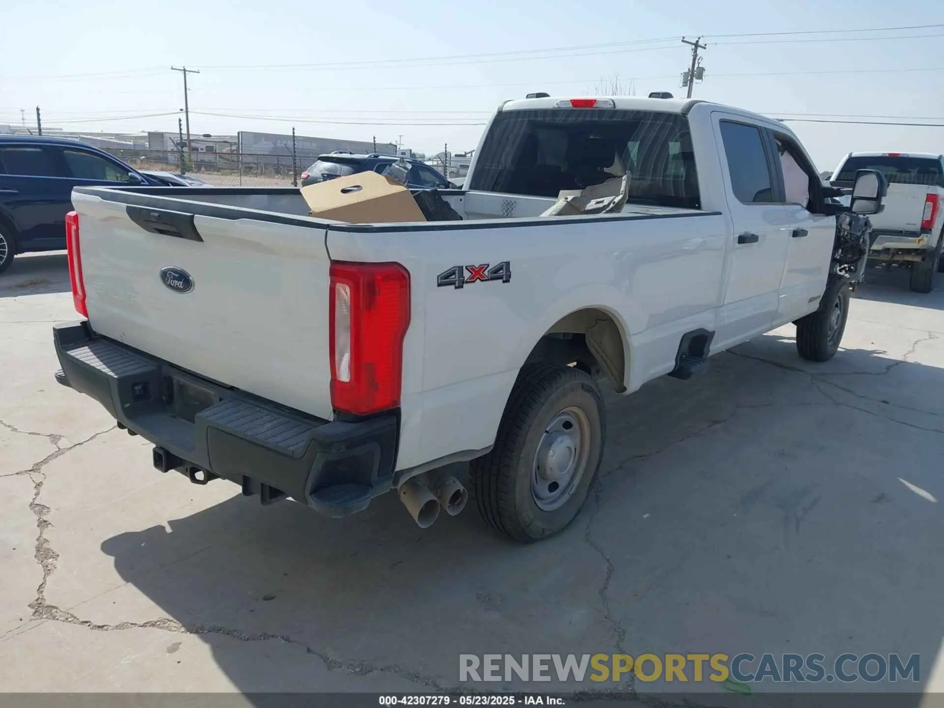 4 Photograph of a damaged car 1FT7W2BT2REE29043 FORD F-250 2024