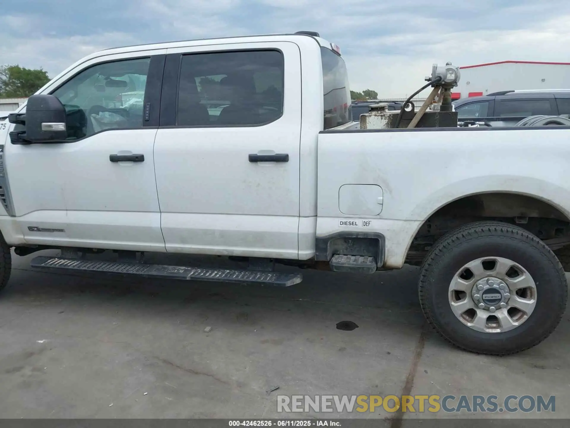 15 Photograph of a damaged car 1FT7W2BT5REC68882 FORD F-250 2024