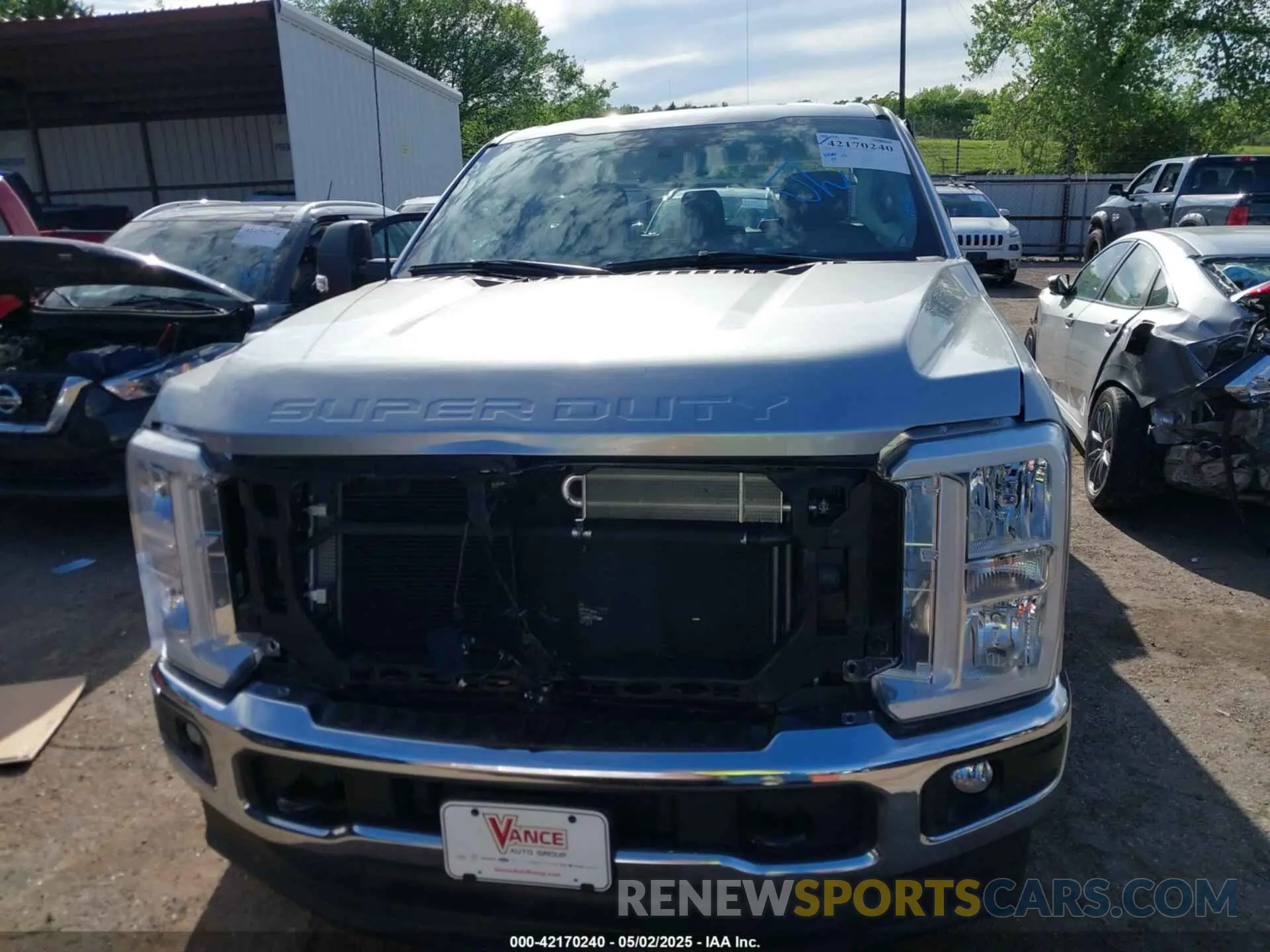12 Photograph of a damaged car 1FT7W2BT8REE95869 FORD F-250 2024