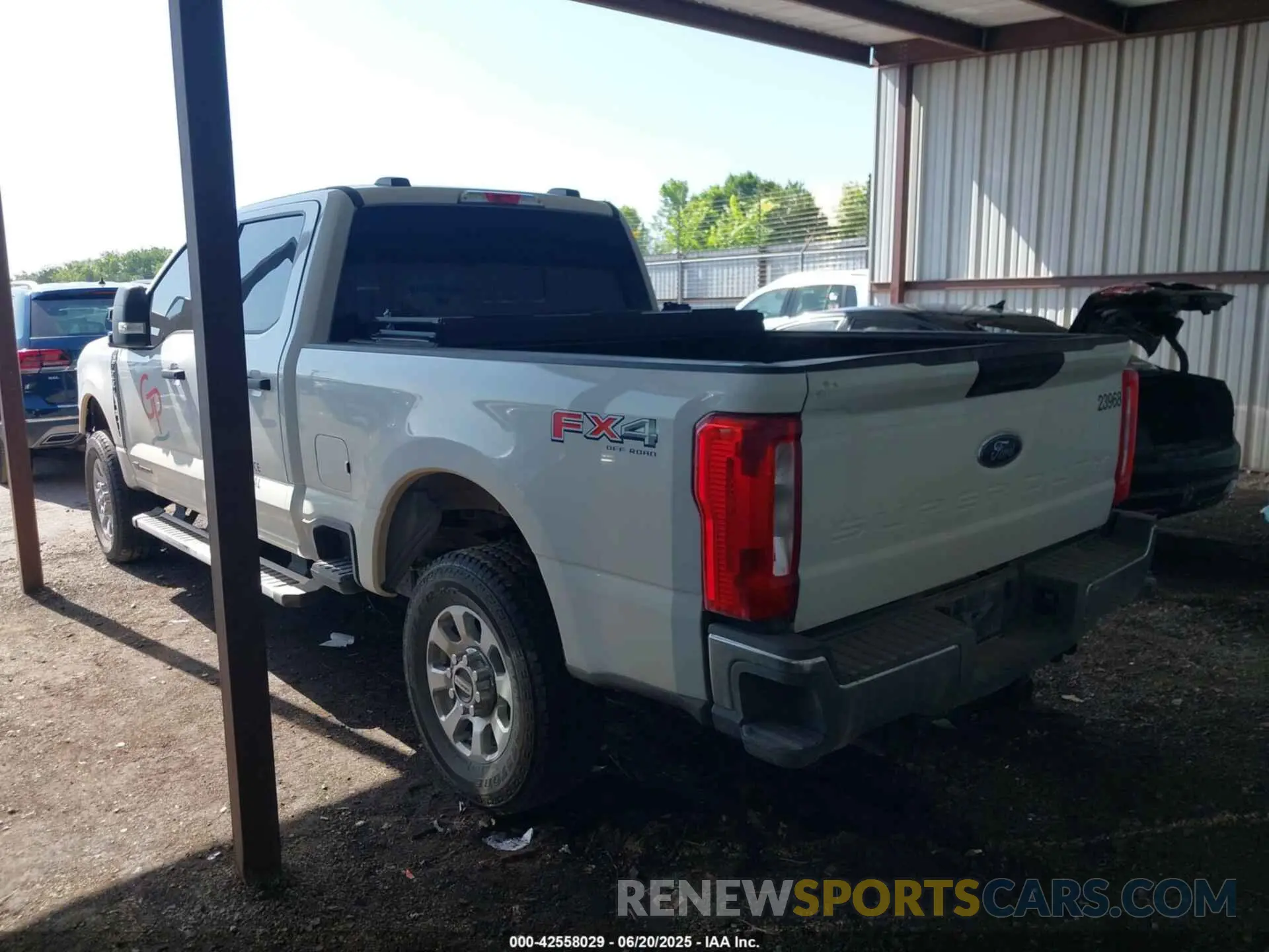 14 Photograph of a damaged car 1FT7W2BT9REF23968 FORD F-250 2024