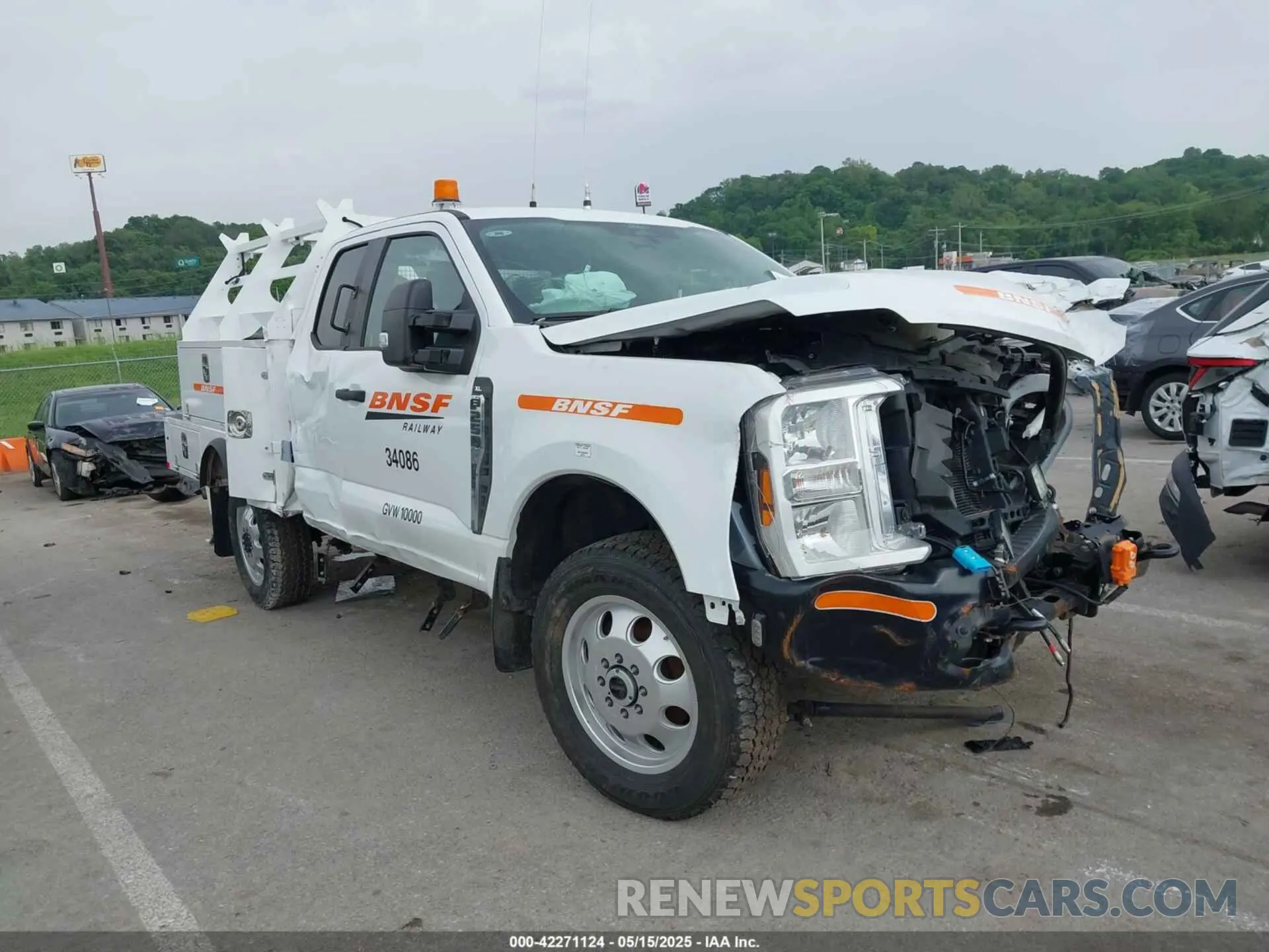 13 Photograph of a damaged car 1FT7X2BA9REC20703 FORD F-250 2024