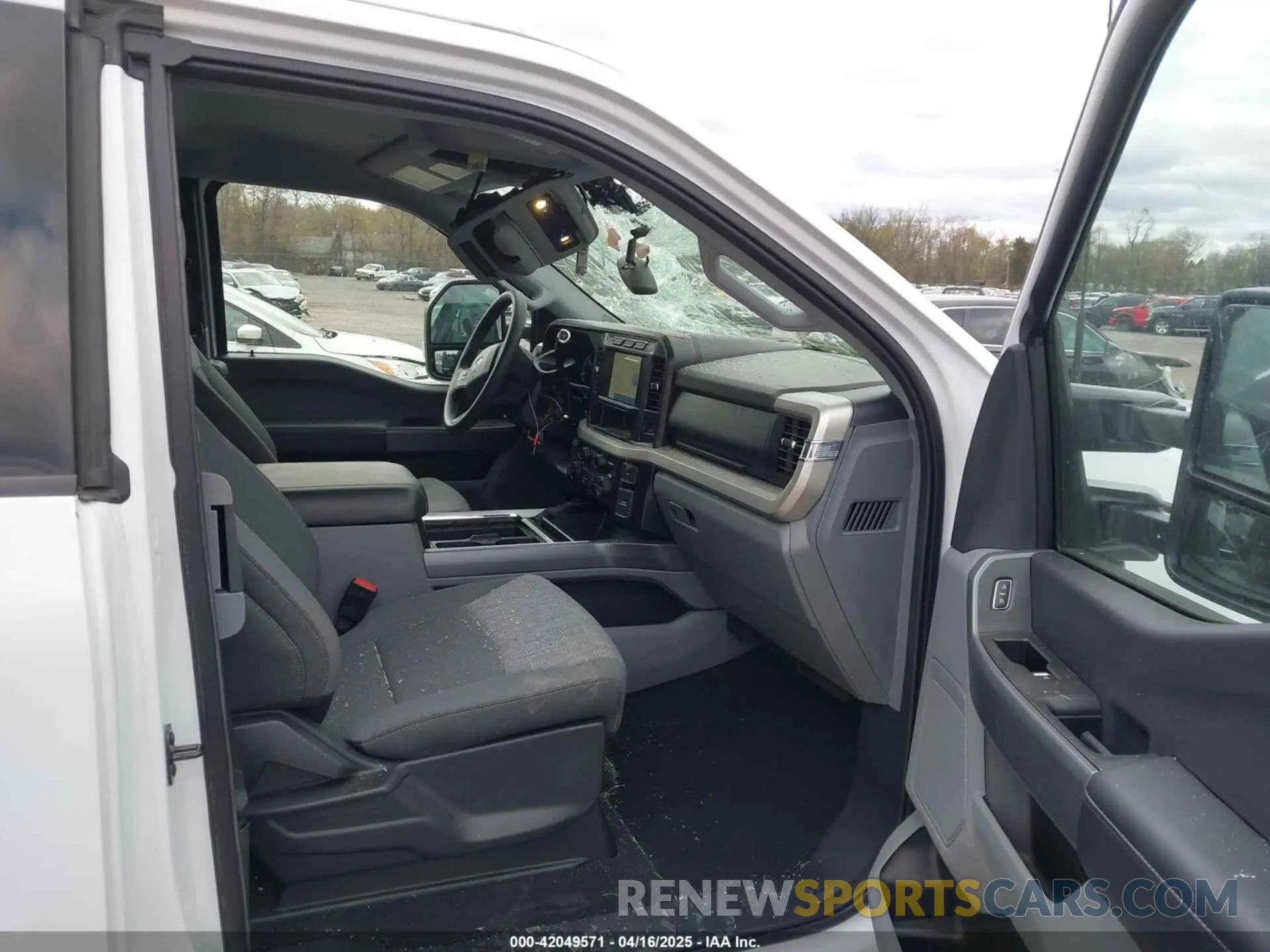 5 Photograph of a damaged car 1FT7X2BN5RED47418 FORD F-250 2024
