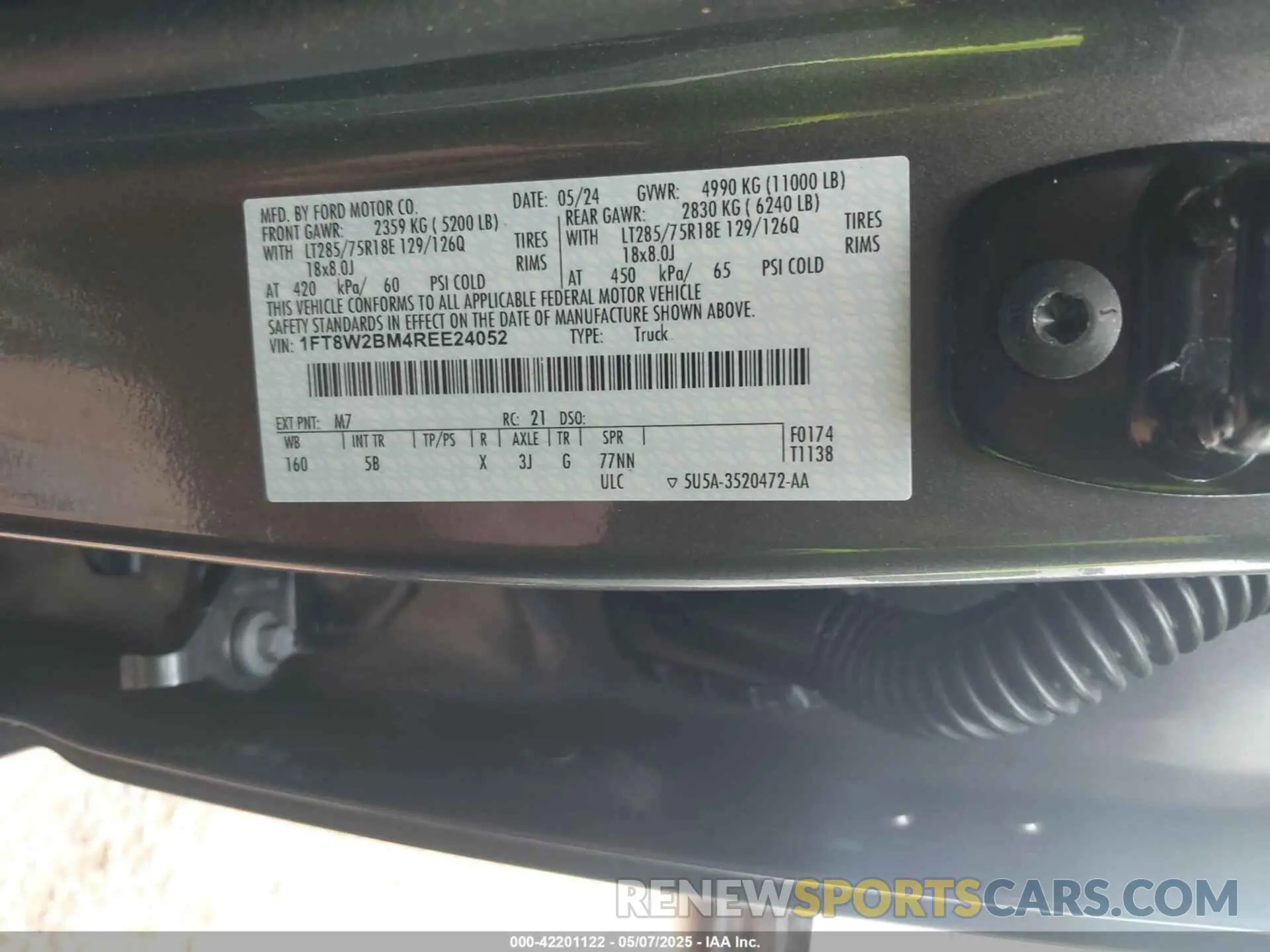 9 Photograph of a damaged car 1FT8W2BM4REE24052 FORD F-250 2024