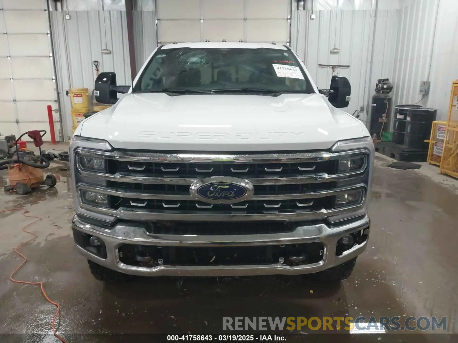 13 Photograph of a damaged car 1FT8W2BM5REC37242 FORD F-250 2024