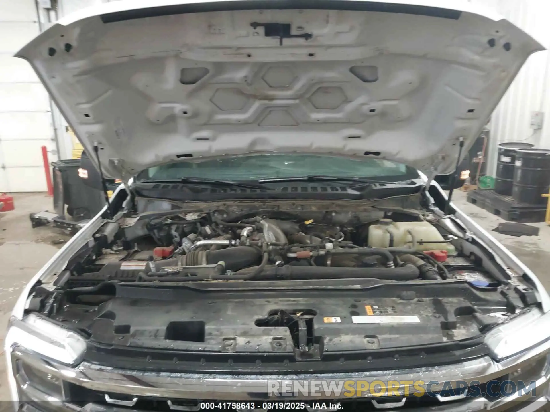 9 Photograph of a damaged car 1FT8W2BM5REC37242 FORD F-250 2024