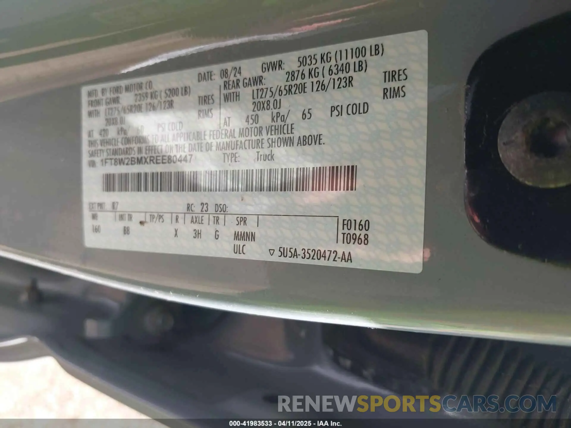 9 Photograph of a damaged car 1FT8W2BMXREE80447 FORD F-250 2024