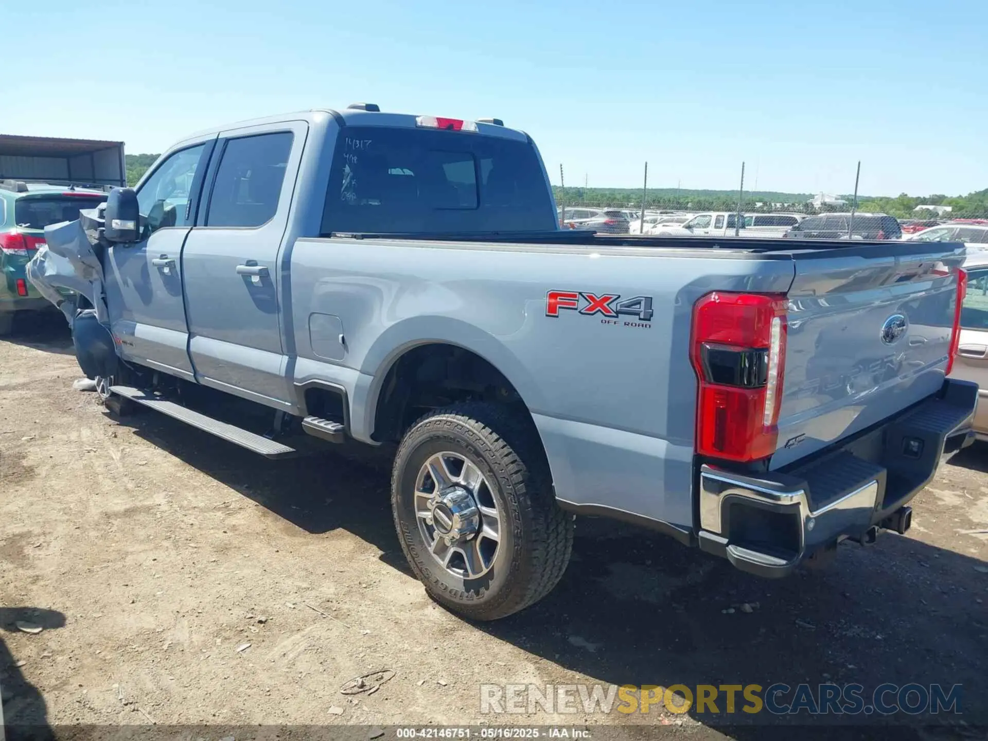 3 Photograph of a damaged car 1FT8W2BMXREF76207 FORD F-250 2024