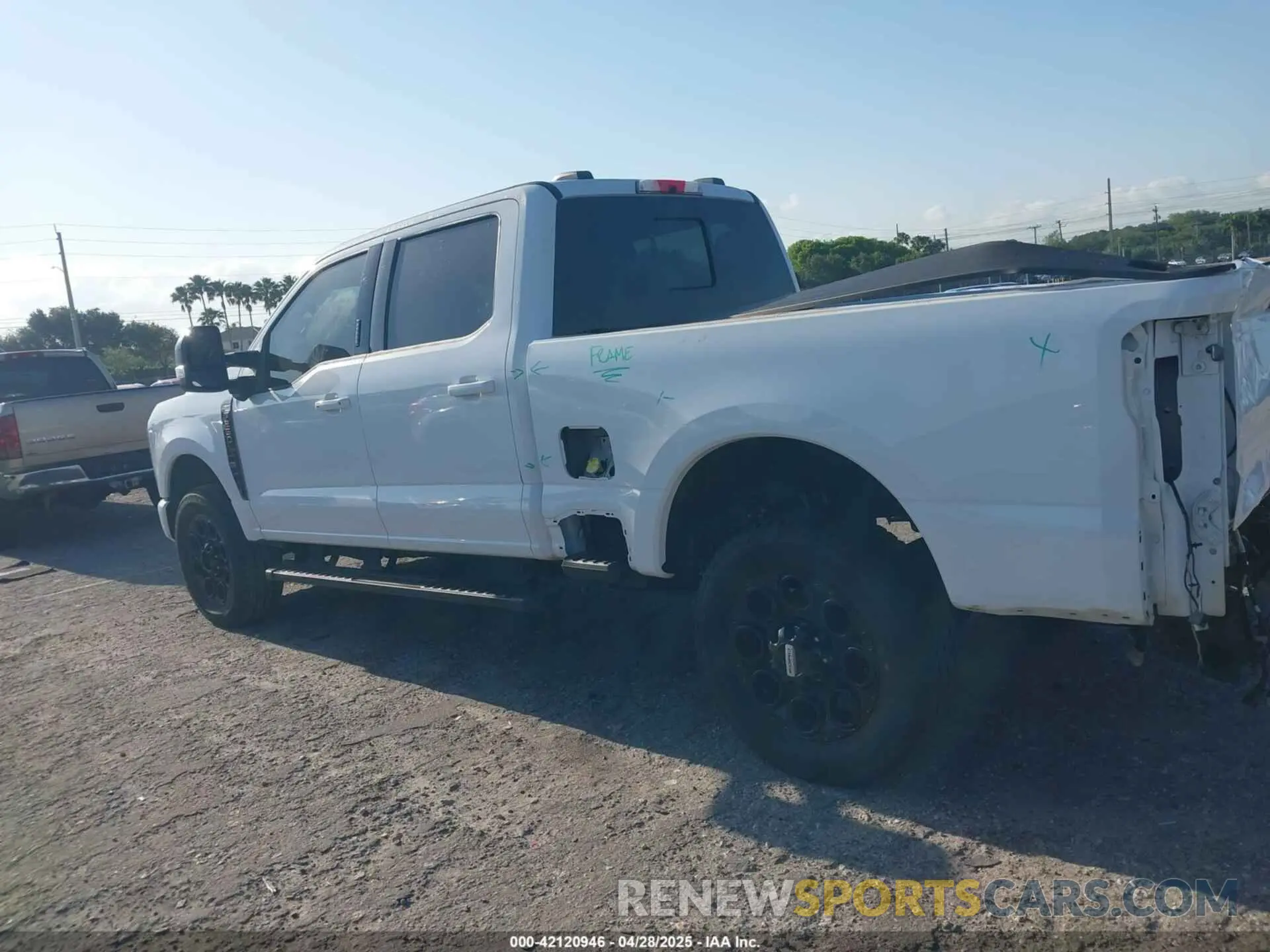 15 Photograph of a damaged car 1FT8W2BN0RED51481 FORD F-250 2024