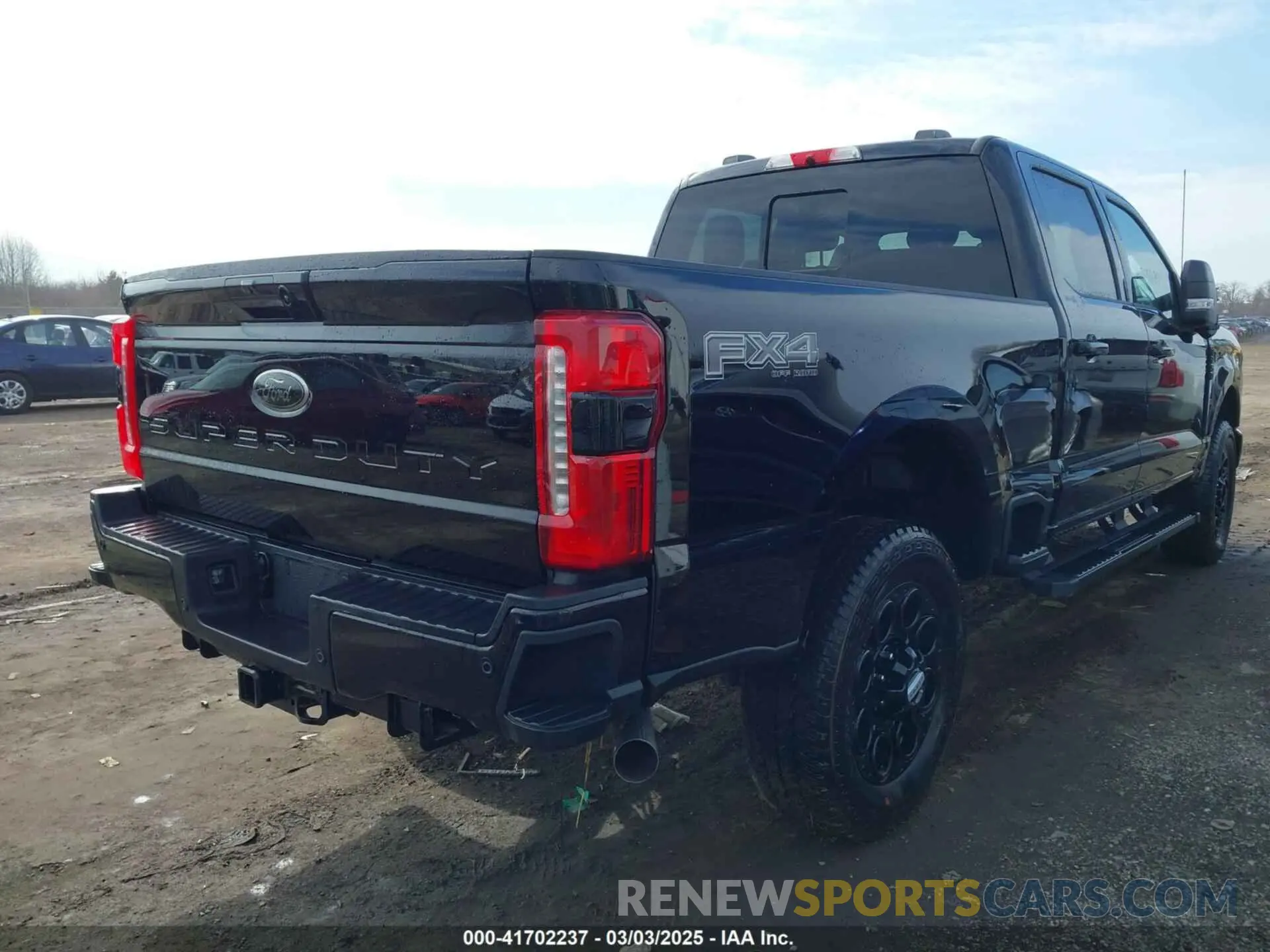 4 Photograph of a damaged car 1FT8W2BN1REF71101 FORD F-250 2024