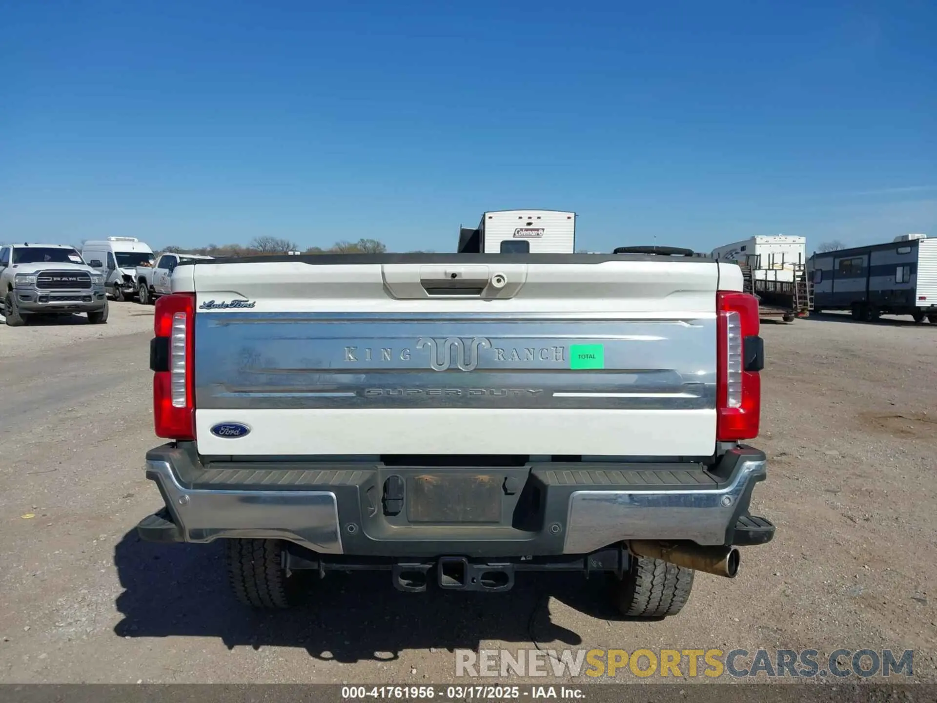 8 Photograph of a damaged car 1FT8W2BN4REE00018 FORD F-250 2024