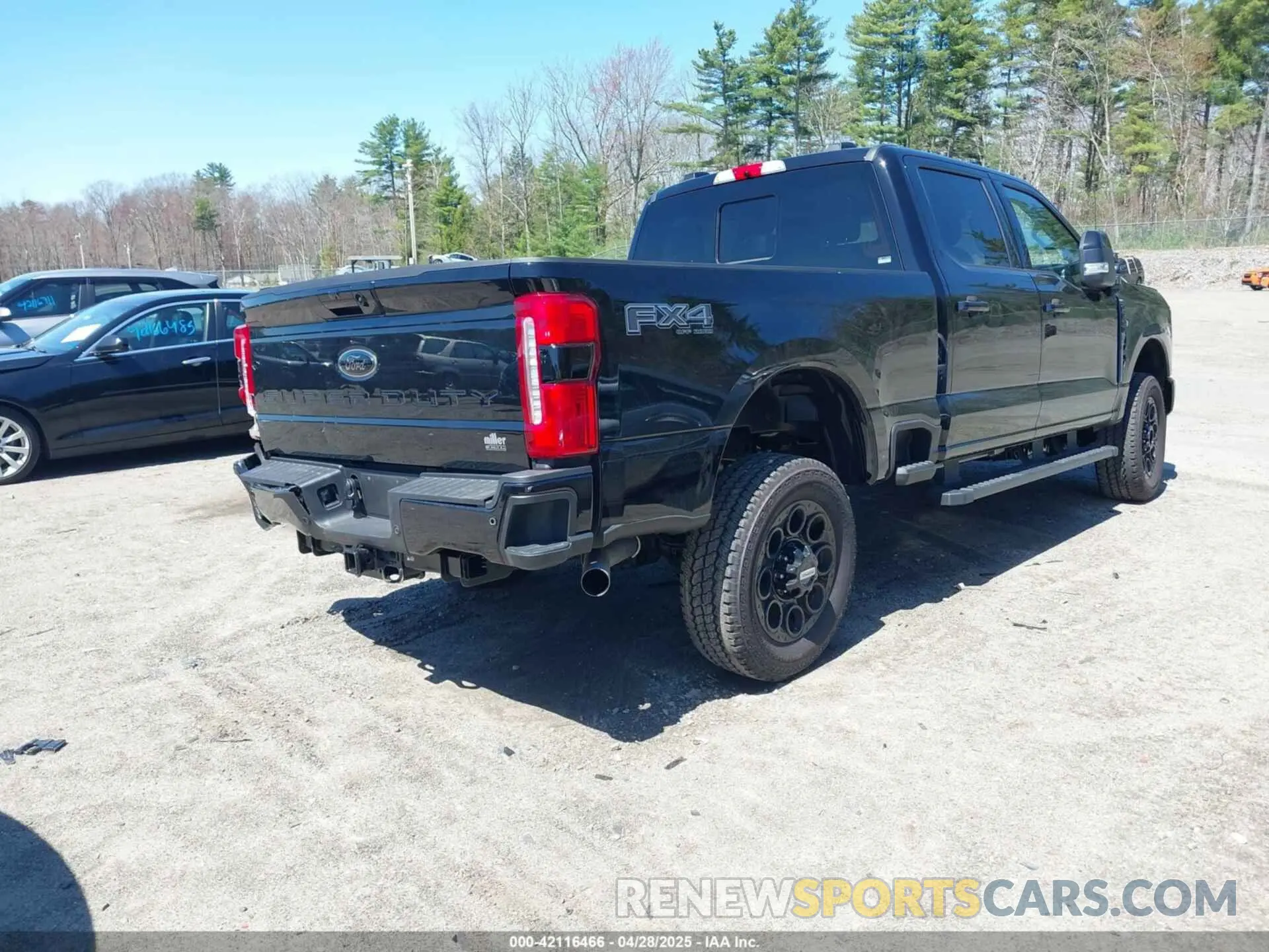4 Photograph of a damaged car 1FT8W2BN8REF89563 FORD F-250 2024