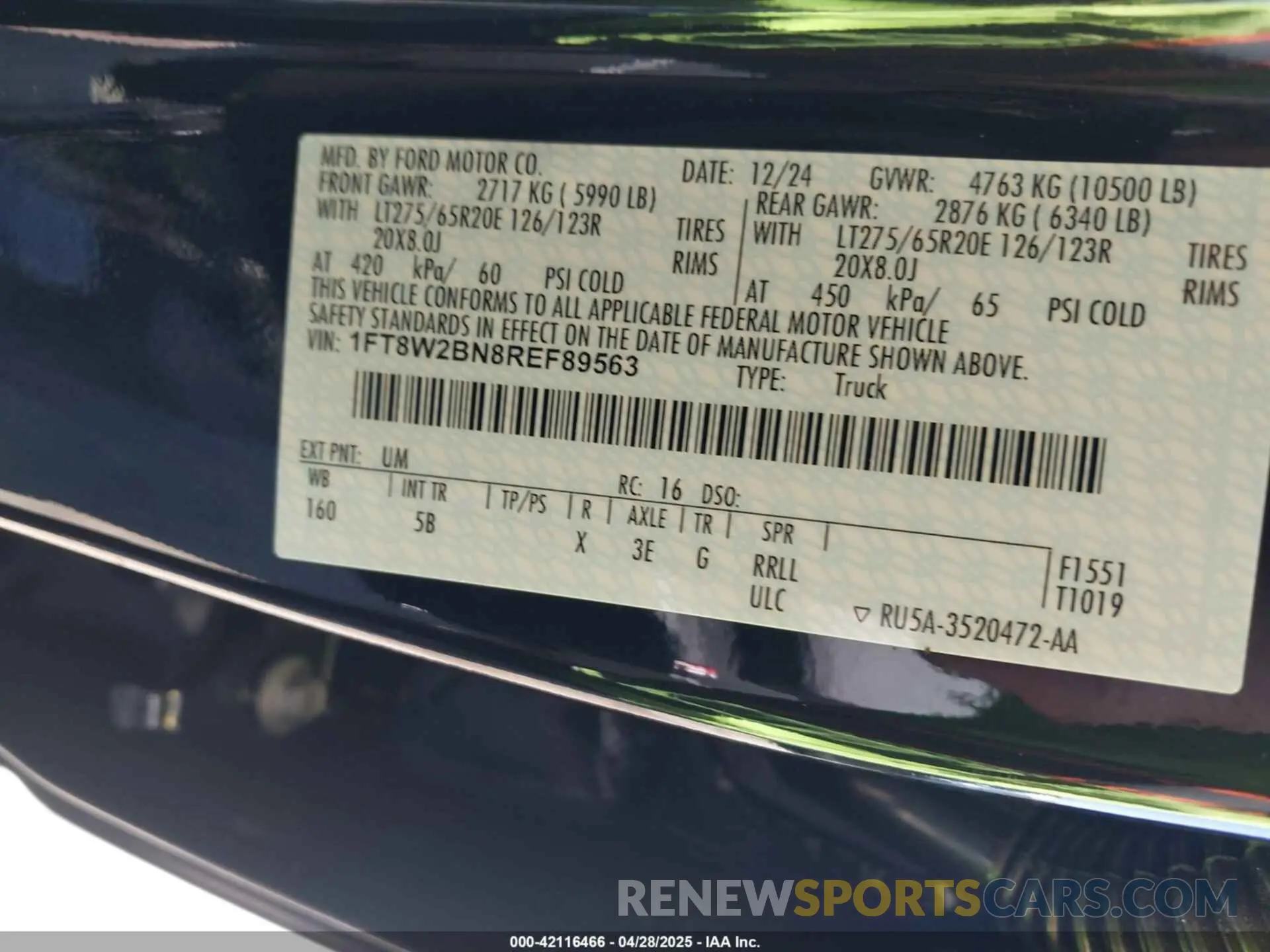 9 Photograph of a damaged car 1FT8W2BN8REF89563 FORD F-250 2024