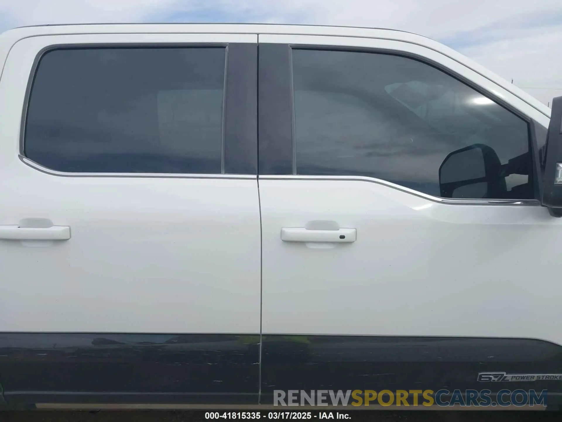 13 Photograph of a damaged car 1FT8W2BT0REC25880 FORD F-250 2024
