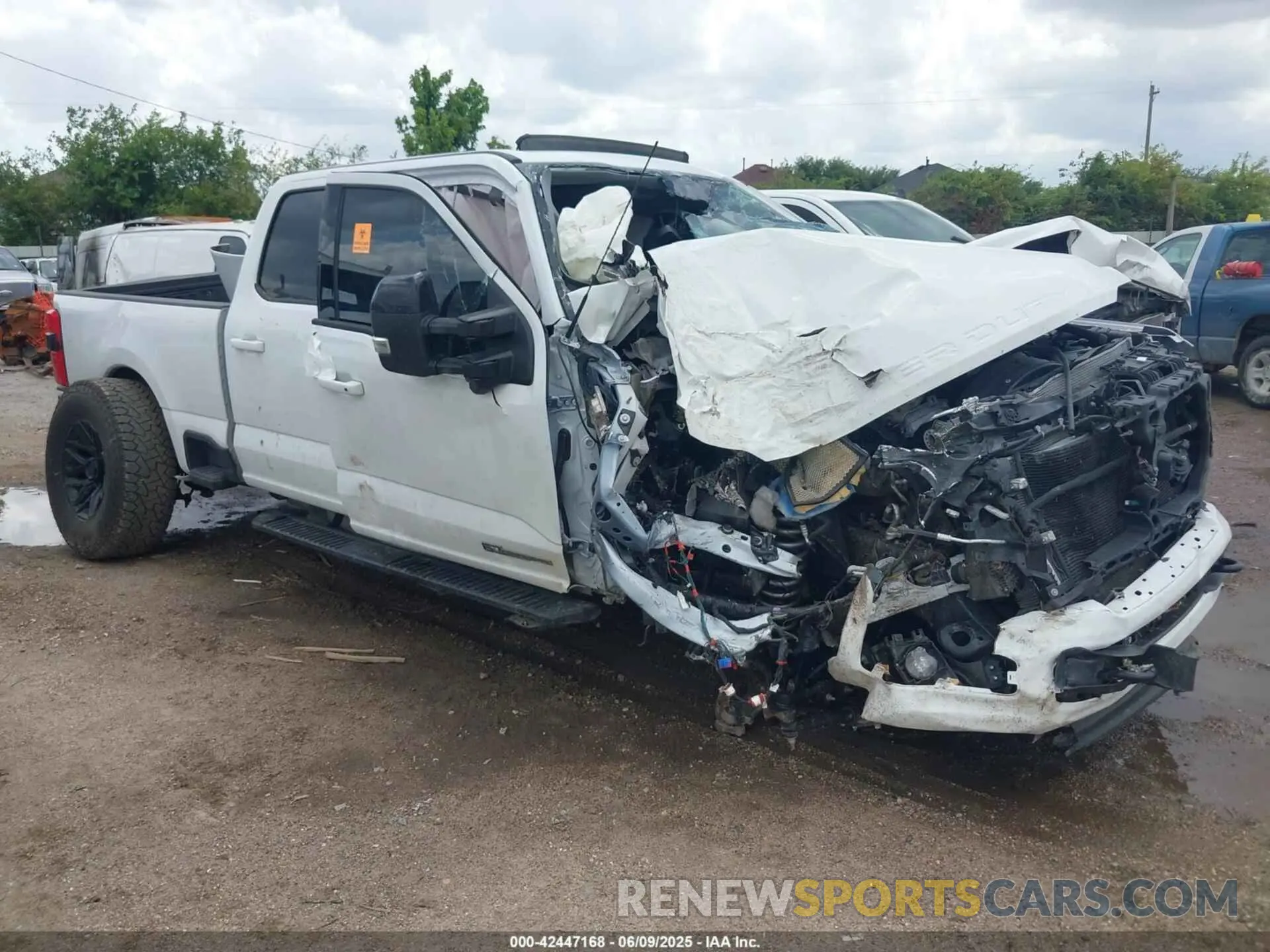 1 Photograph of a damaged car 1FT8W2BT0REC85285 FORD F-250 2024