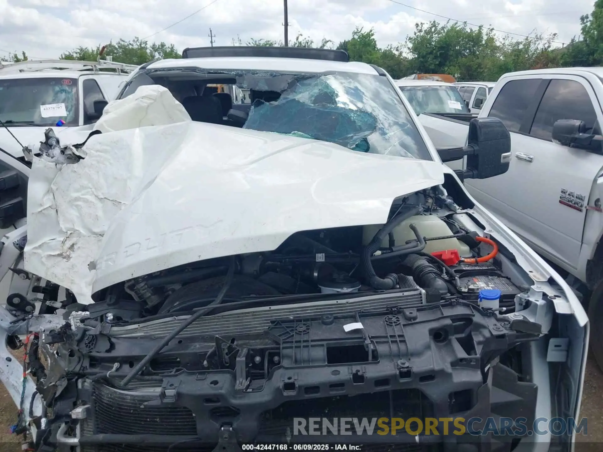 10 Photograph of a damaged car 1FT8W2BT0REC85285 FORD F-250 2024