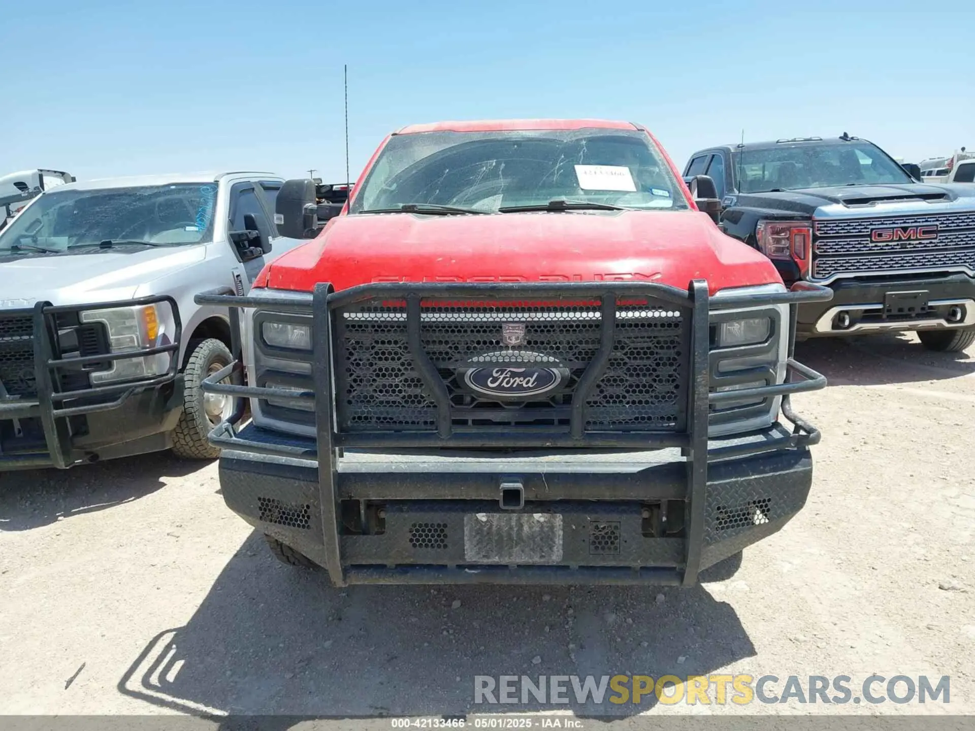 12 Photograph of a damaged car 1FT8W2BT2REC61019 FORD F-250 2024