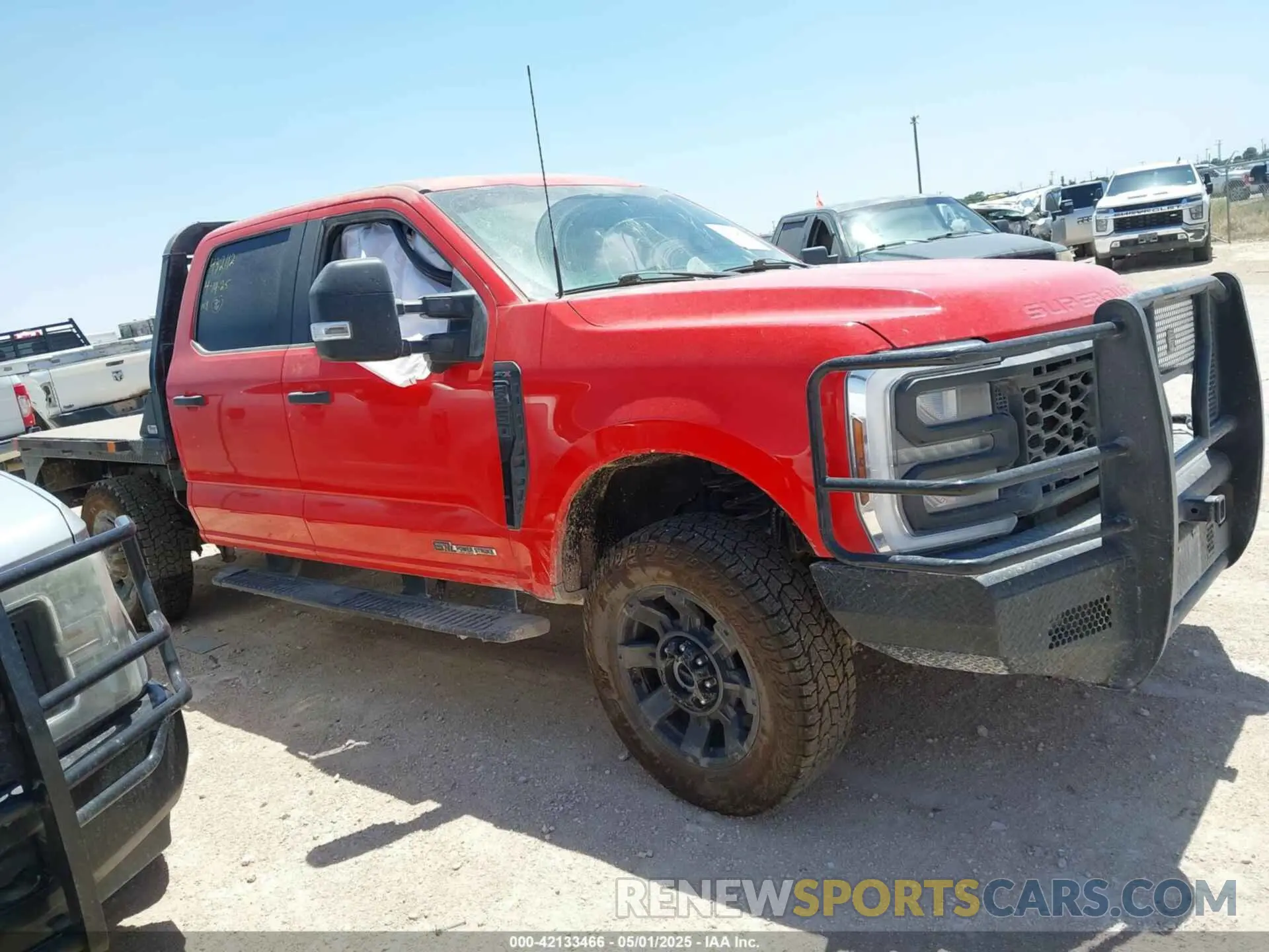 13 Photograph of a damaged car 1FT8W2BT2REC61019 FORD F-250 2024