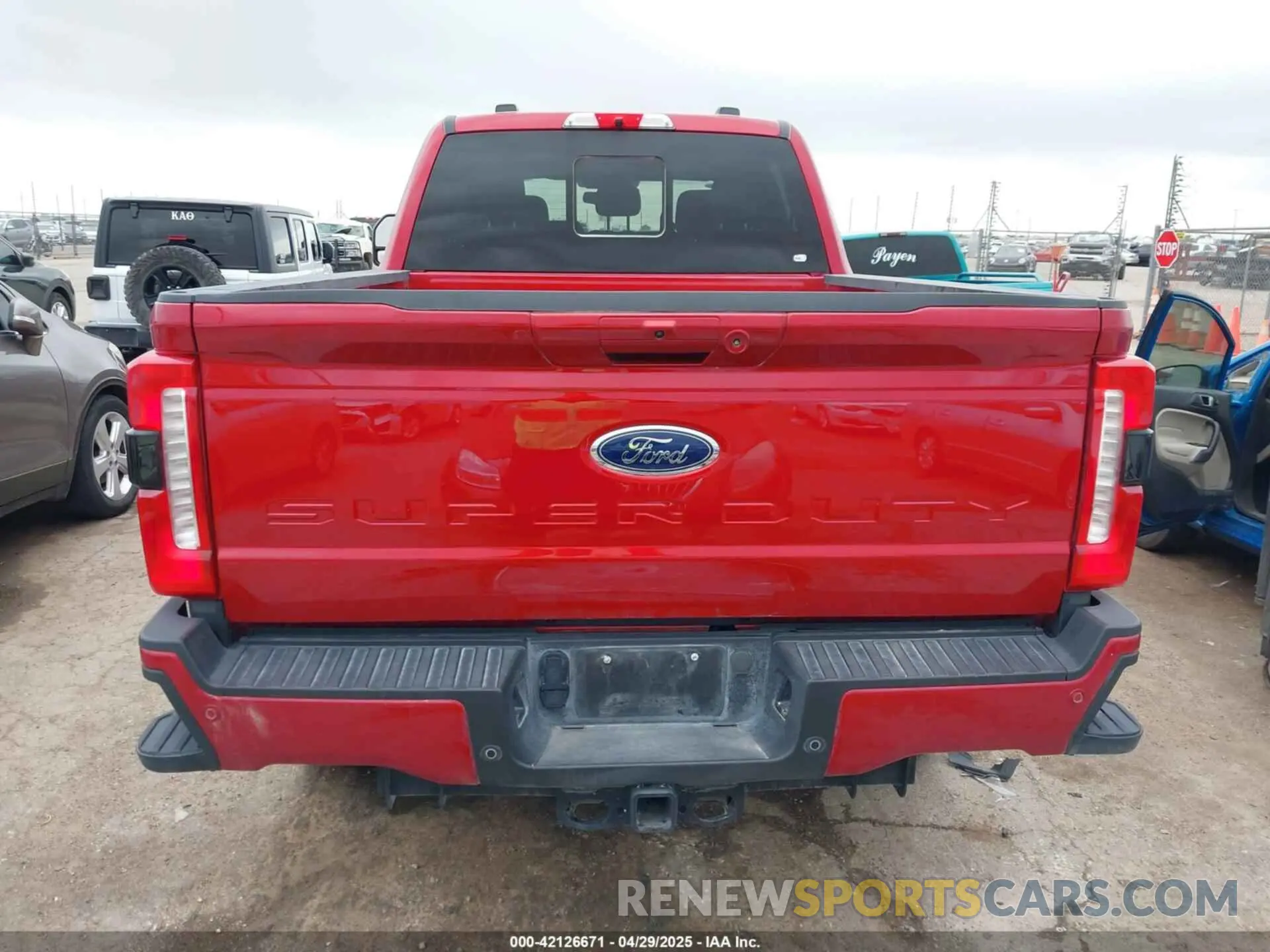16 Photograph of a damaged car 1FT8W2BT6REC90989 FORD F-250 2024