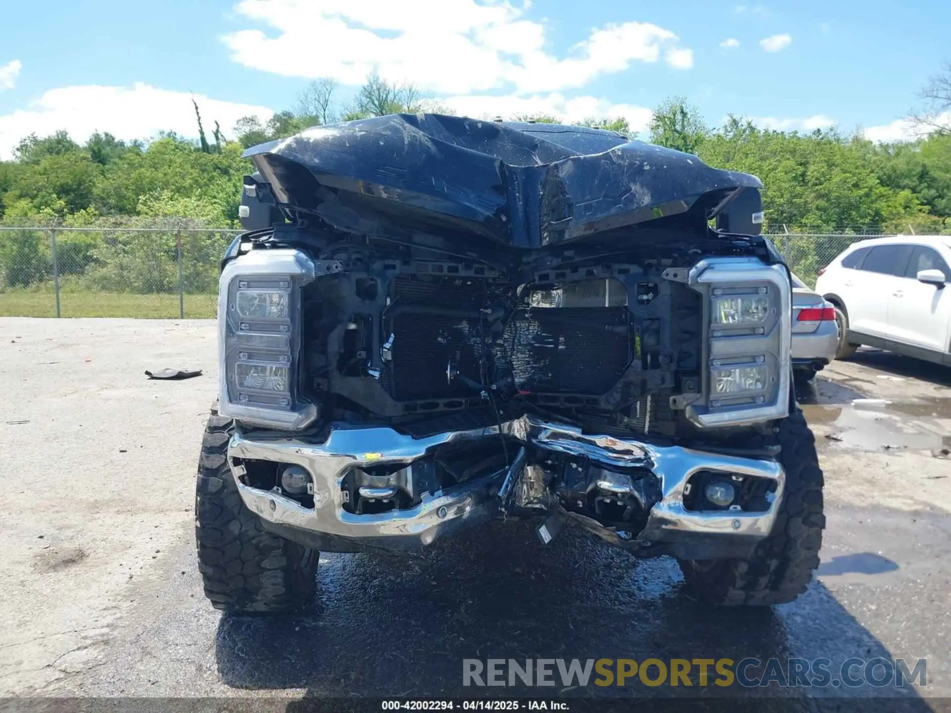 12 Photograph of a damaged car 1FT8W2BT8REE27558 FORD F-250 2024