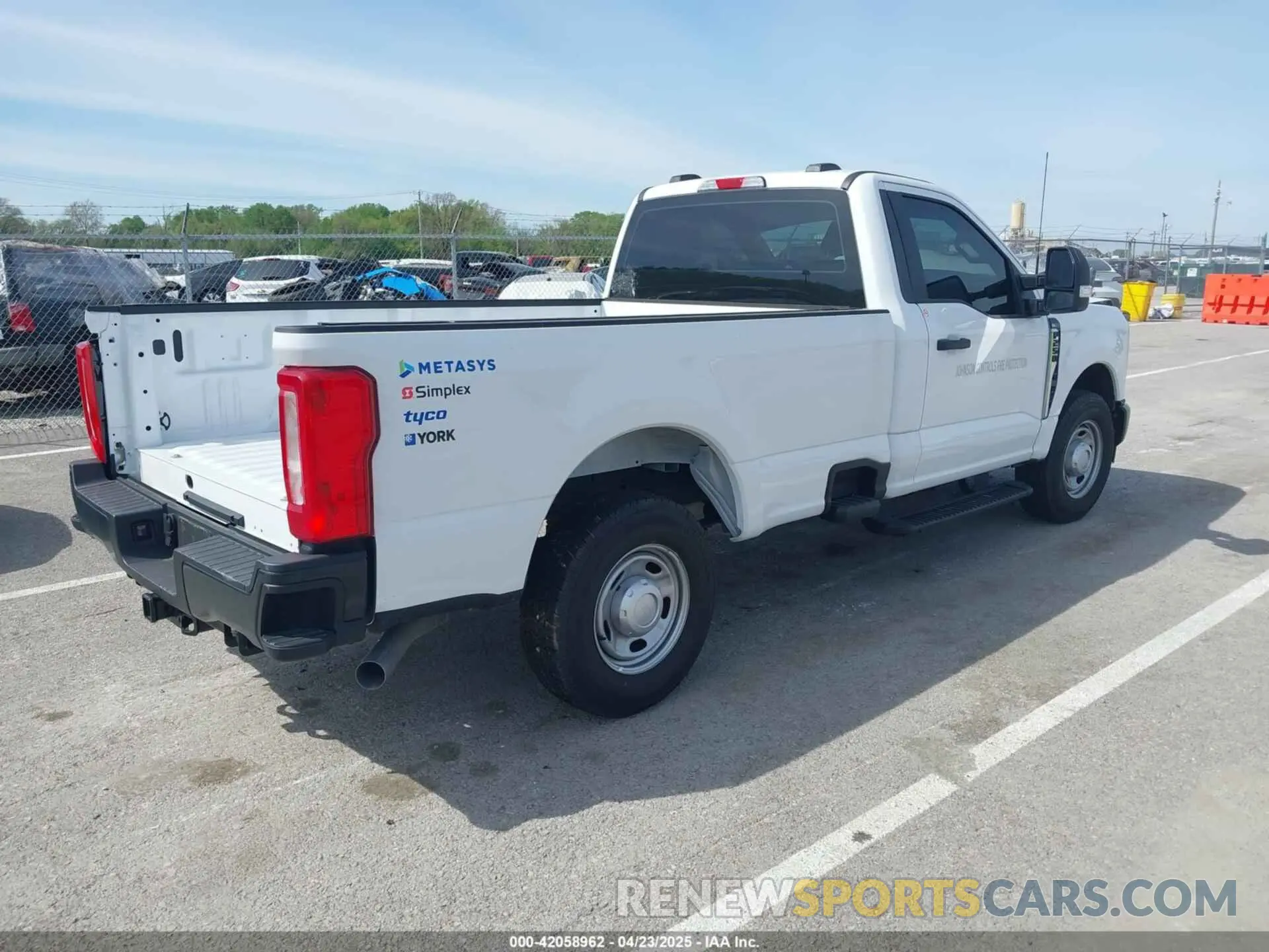 4 Photograph of a damaged car 1FTBF2AA1REC75547 FORD F-250 2024