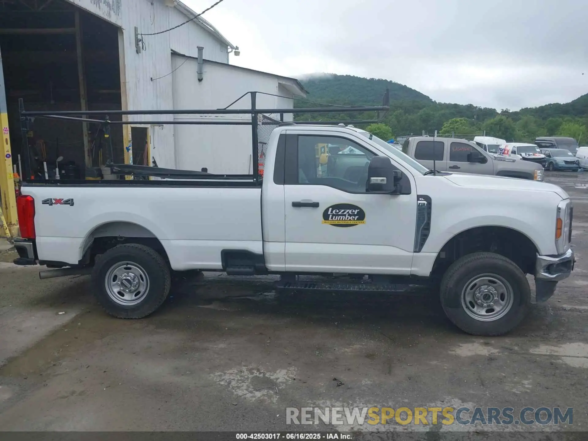 14 Photograph of a damaged car 1FTBF2BA2REC07580 FORD F-250 2024