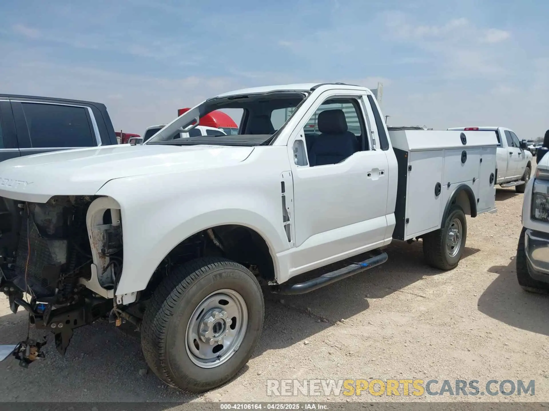 14 Photograph of a damaged car 1FTBF2BA5REE36108 FORD F-250 2024