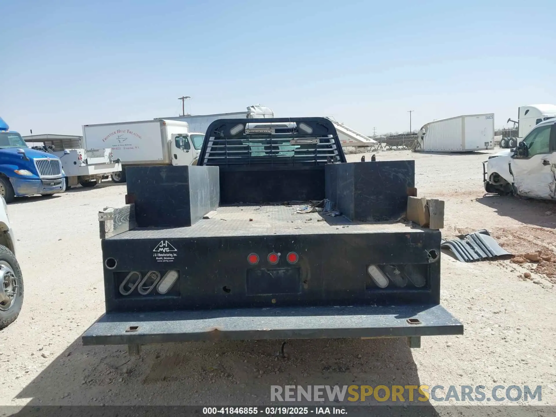 14 Photograph of a damaged car 1FD8W3CT7KEG48655 FORD F-350 2019
