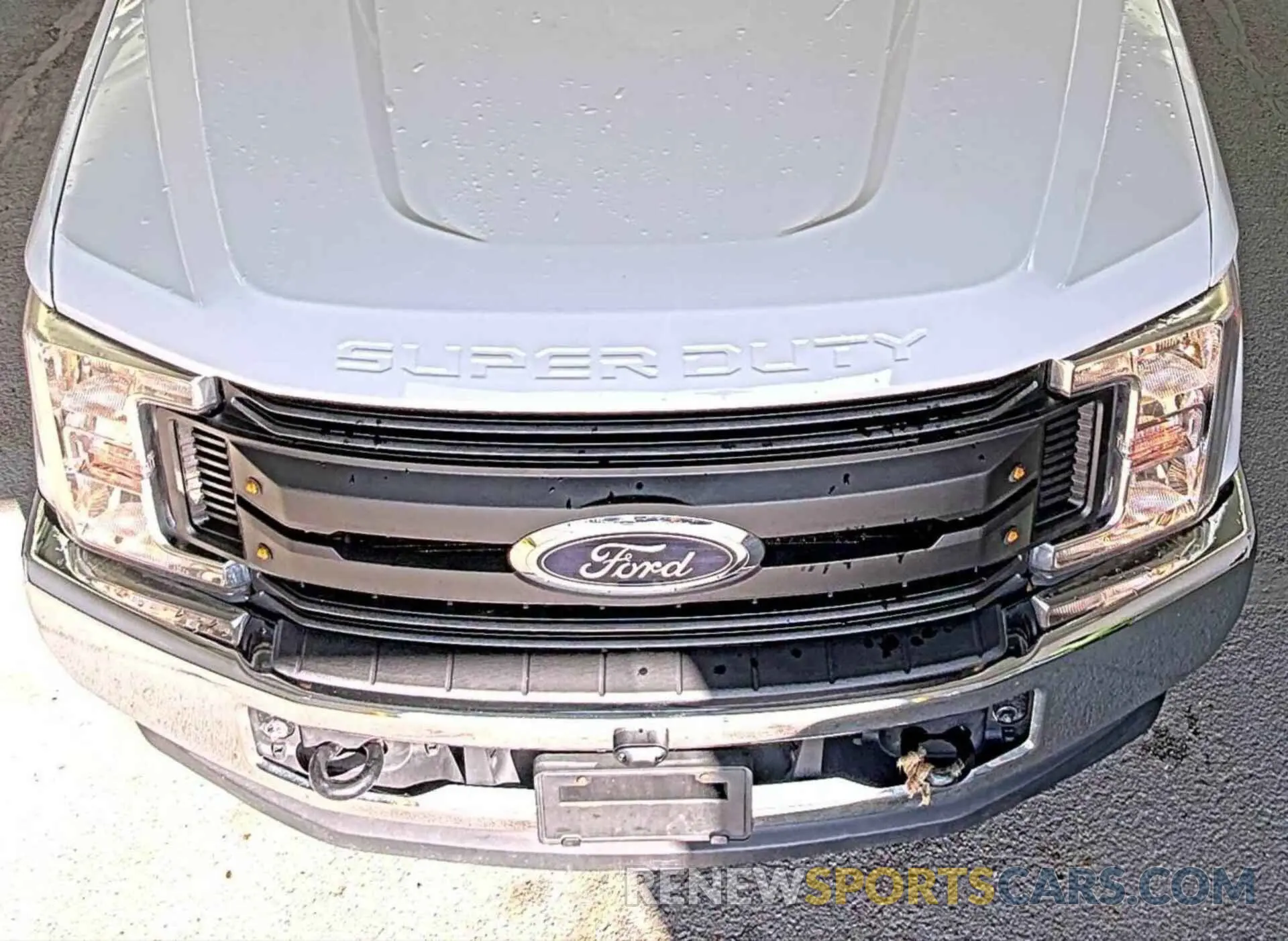 20 Photograph of a damaged car 1FD8W3DT5KEG49561 FORD F-350 2019