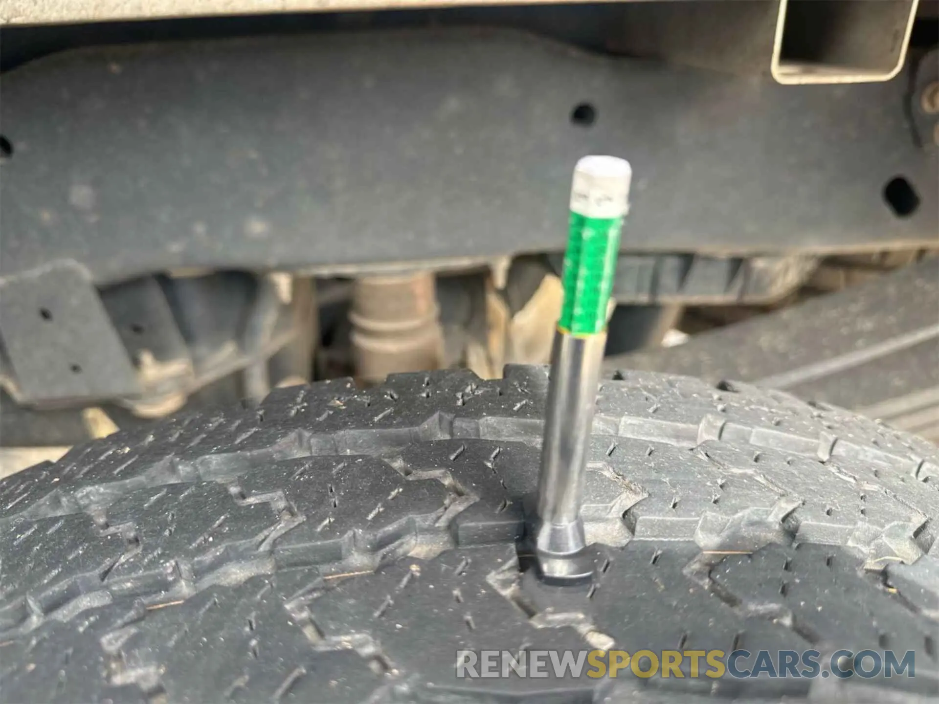 1 Photograph of a damaged car 1FT7W3BTXKED68102 FORD F-350 2019
