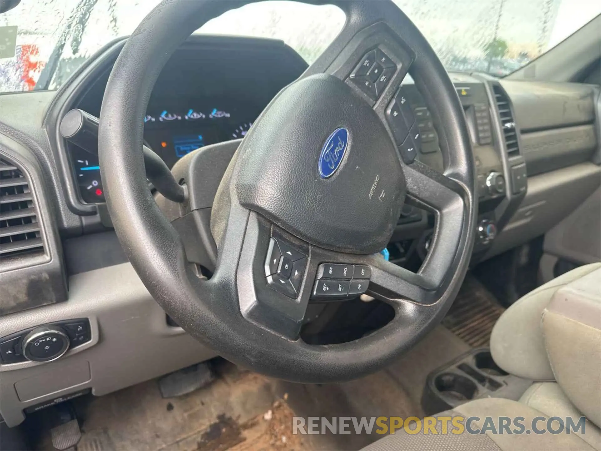 12 Photograph of a damaged car 1FT7W3BTXKED68102 FORD F-350 2019