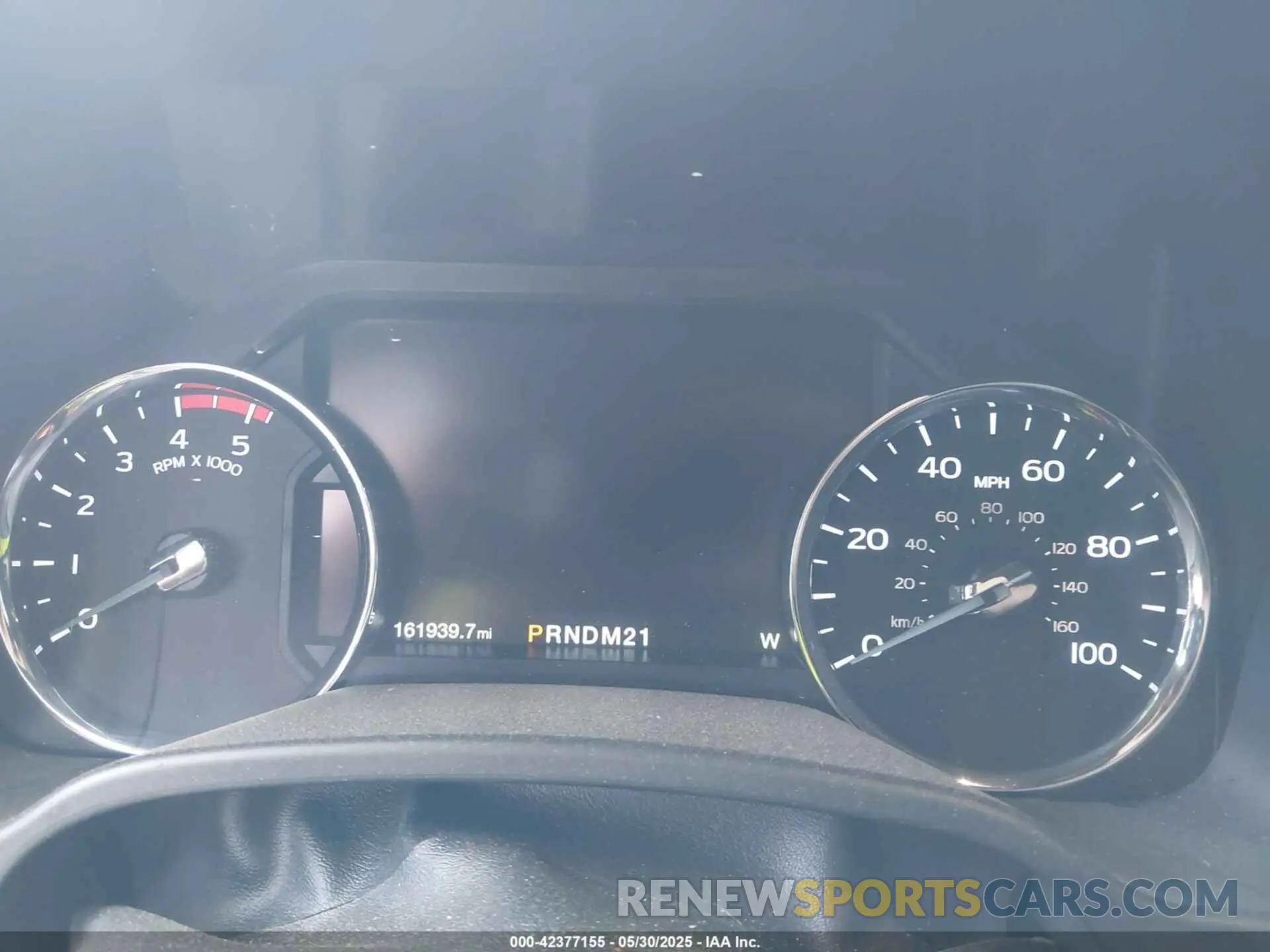 5 Photograph of a damaged car 1FT8W3BT2KEF37758 FORD F-350 2019