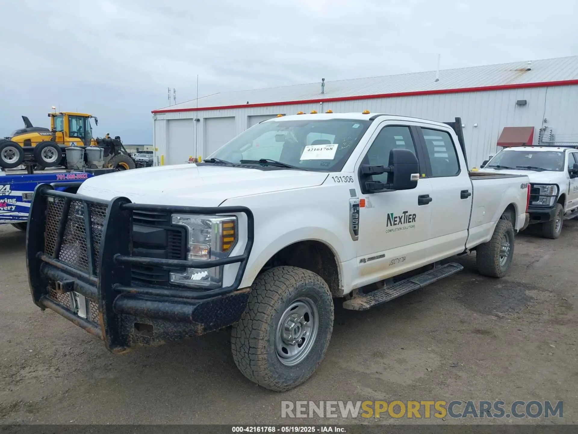 2 Photograph of a damaged car 1FT8W3BT5KEE91049 FORD F-350 2019