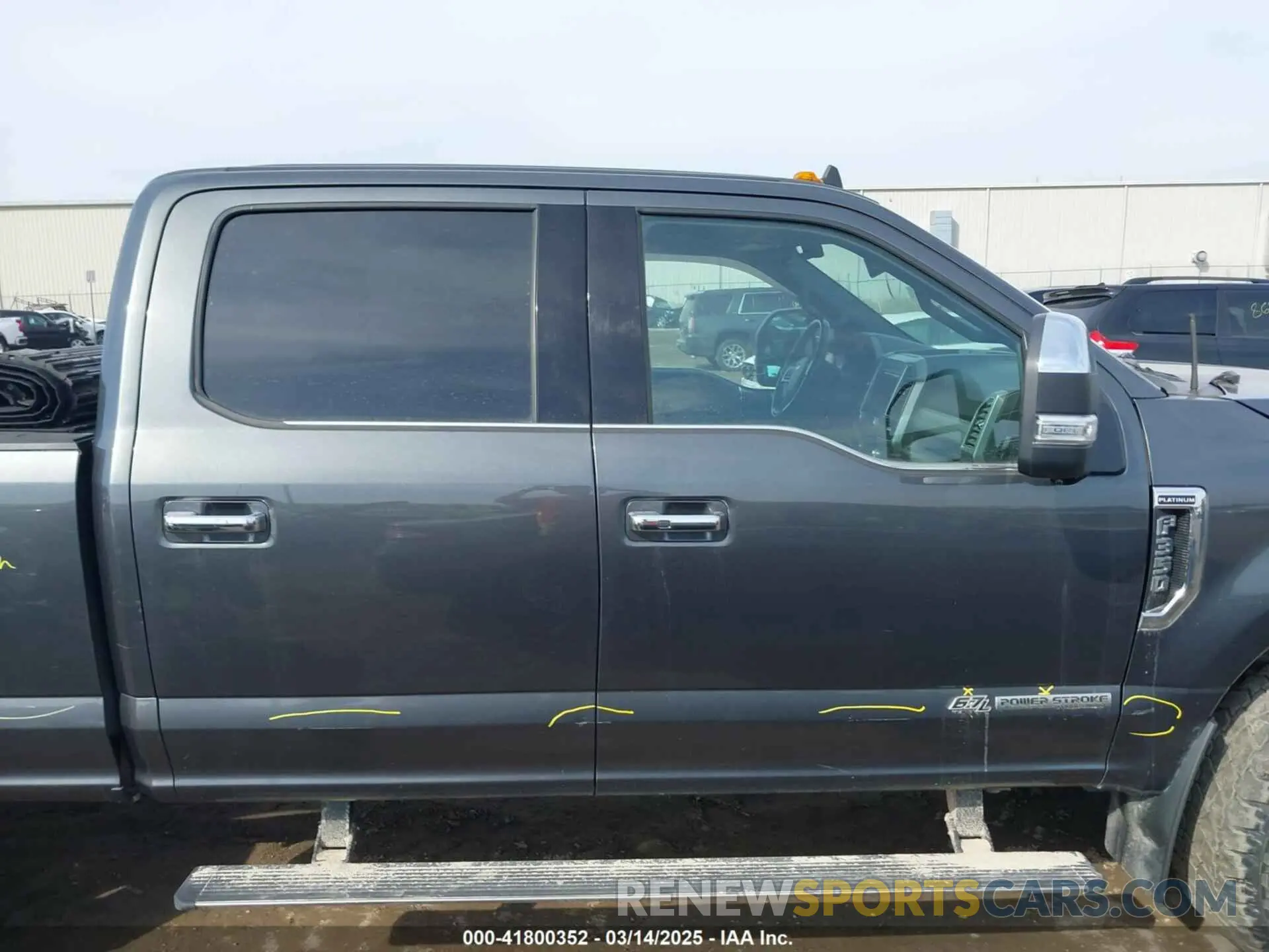 13 Photograph of a damaged car 1FT8W3BT7KEF76443 FORD F-350 2019