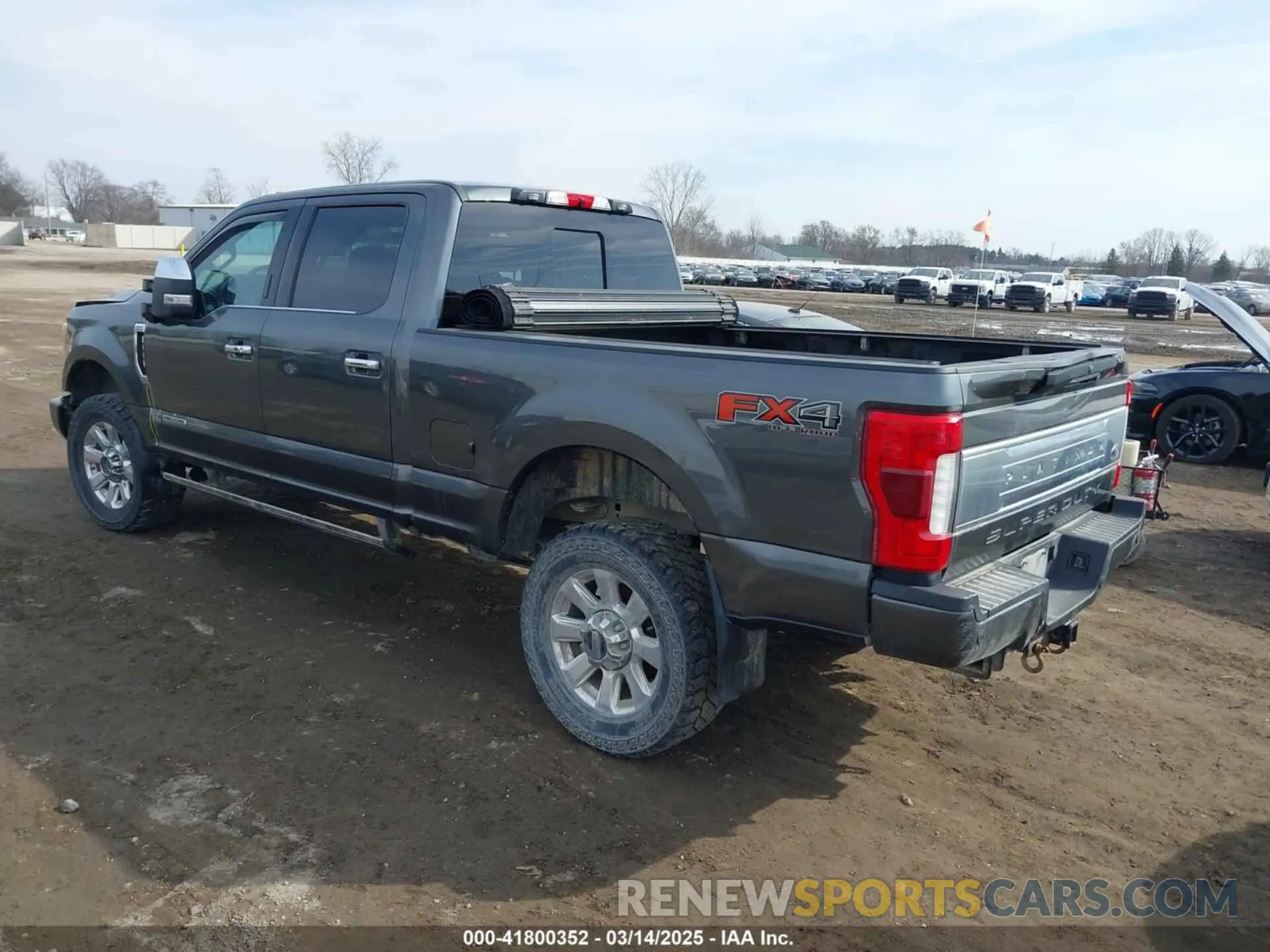 3 Photograph of a damaged car 1FT8W3BT7KEF76443 FORD F-350 2019