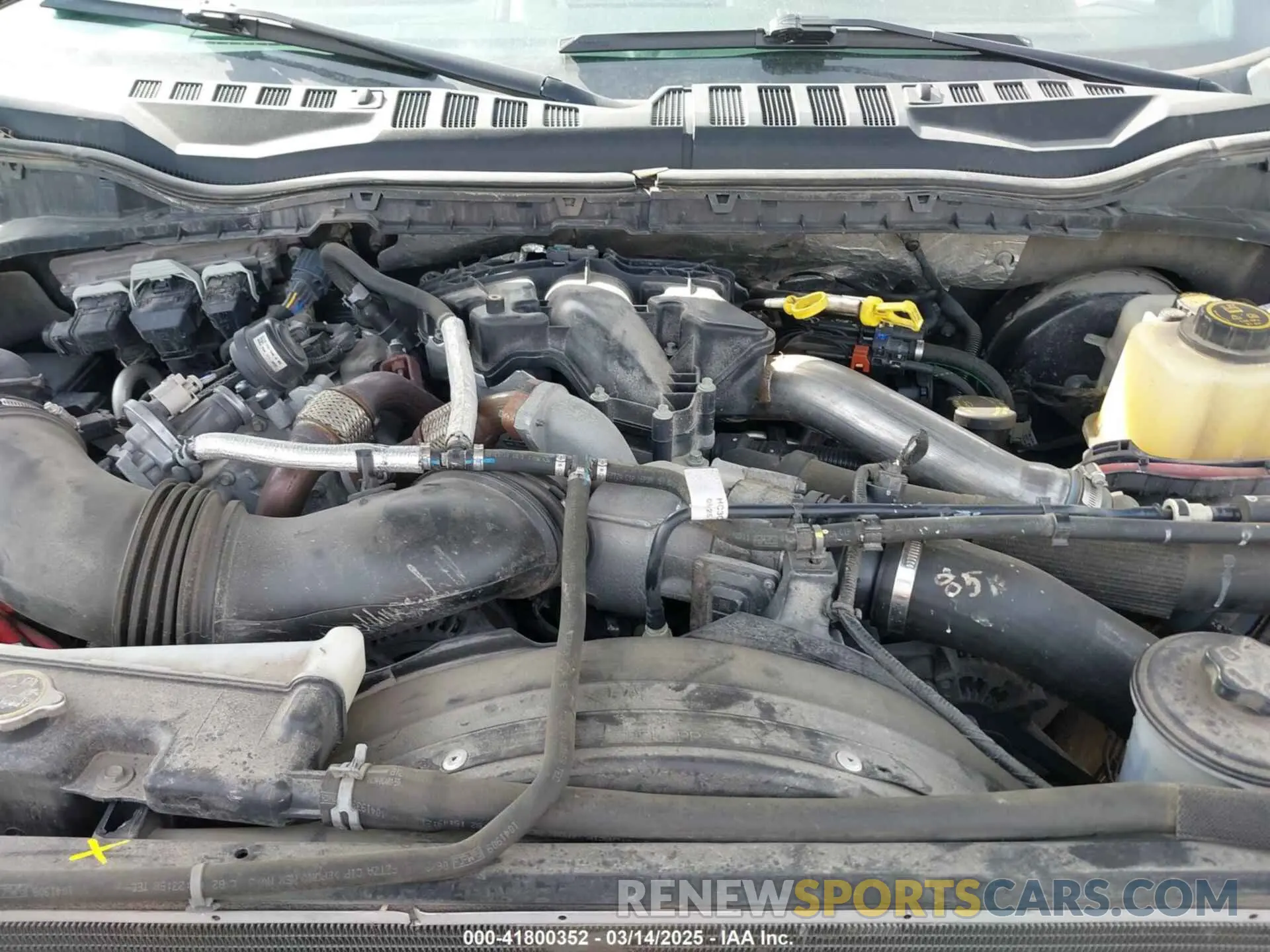 9 Photograph of a damaged car 1FT8W3BT7KEF76443 FORD F-350 2019