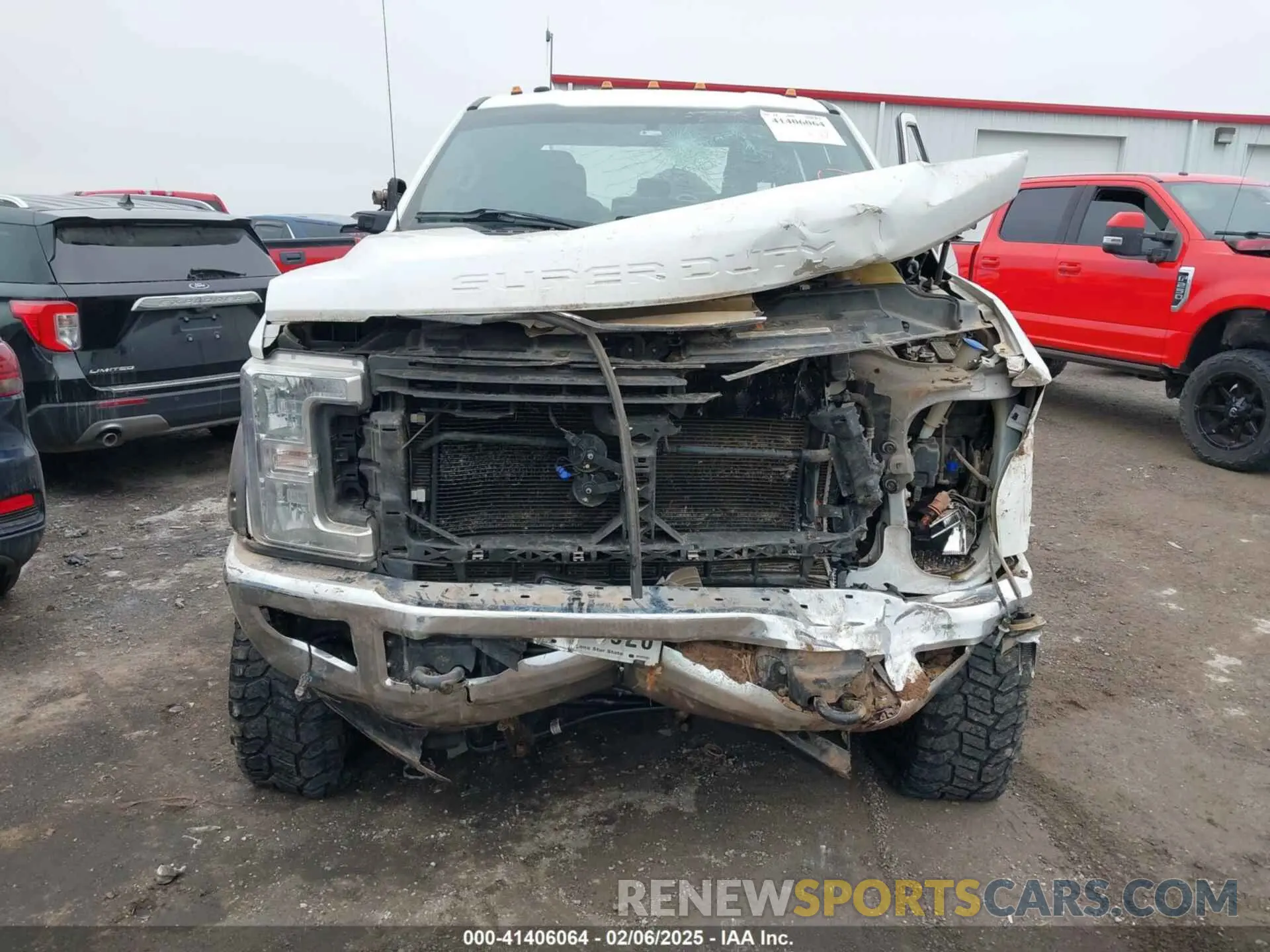 12 Photograph of a damaged car 1FT8W3BT8KEE02526 FORD F-350 2019