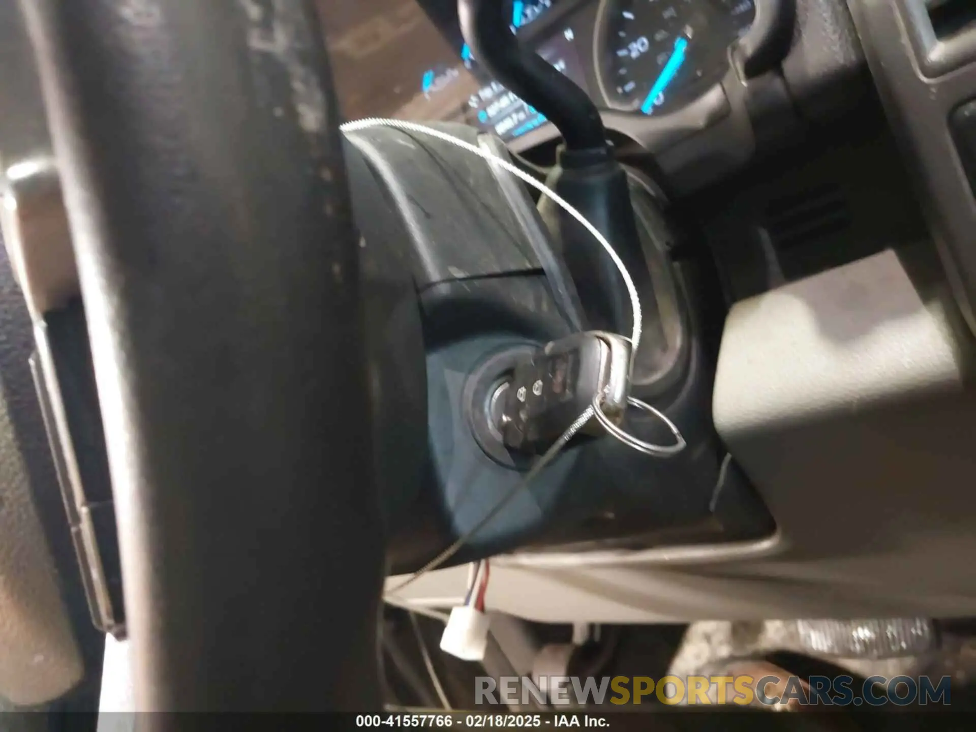 10 Photograph of a damaged car 1FT8W3BT8KEE70454 FORD F-350 2019