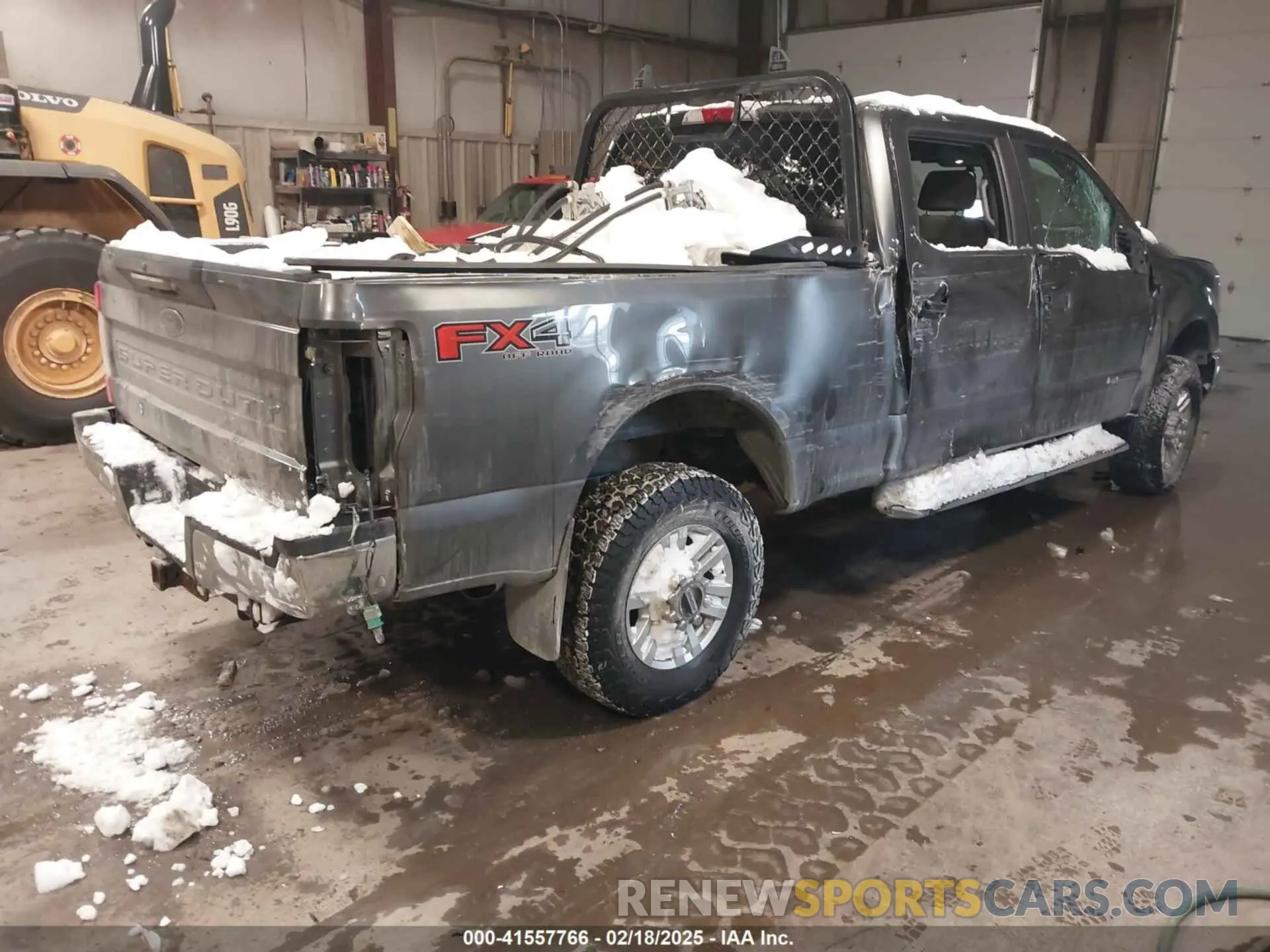 4 Photograph of a damaged car 1FT8W3BT8KEE70454 FORD F-350 2019