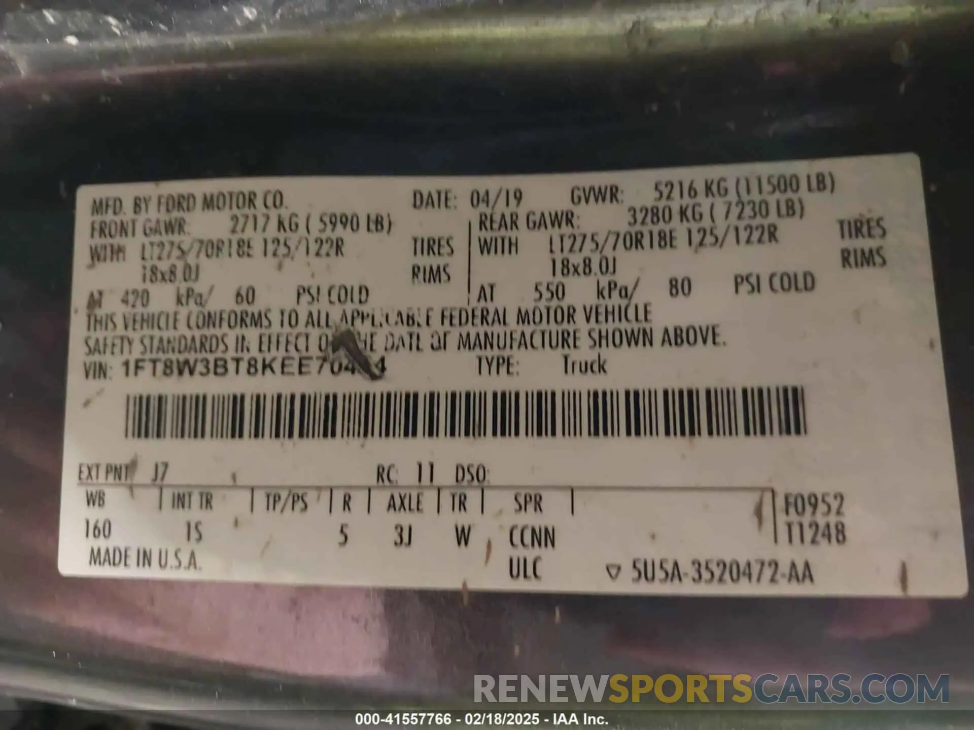 8 Photograph of a damaged car 1FT8W3BT8KEE70454 FORD F-350 2019
