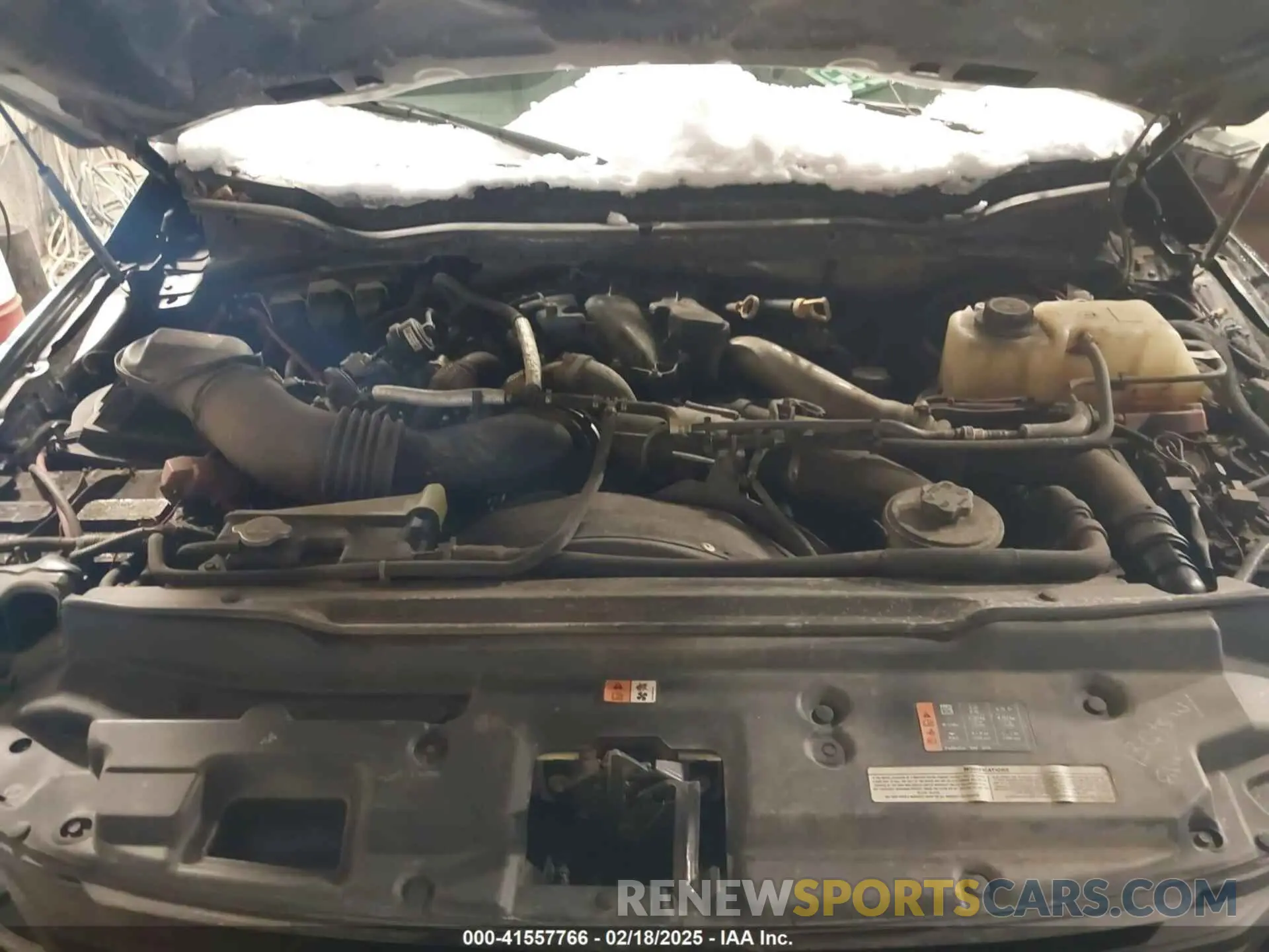 9 Photograph of a damaged car 1FT8W3BT8KEE70454 FORD F-350 2019